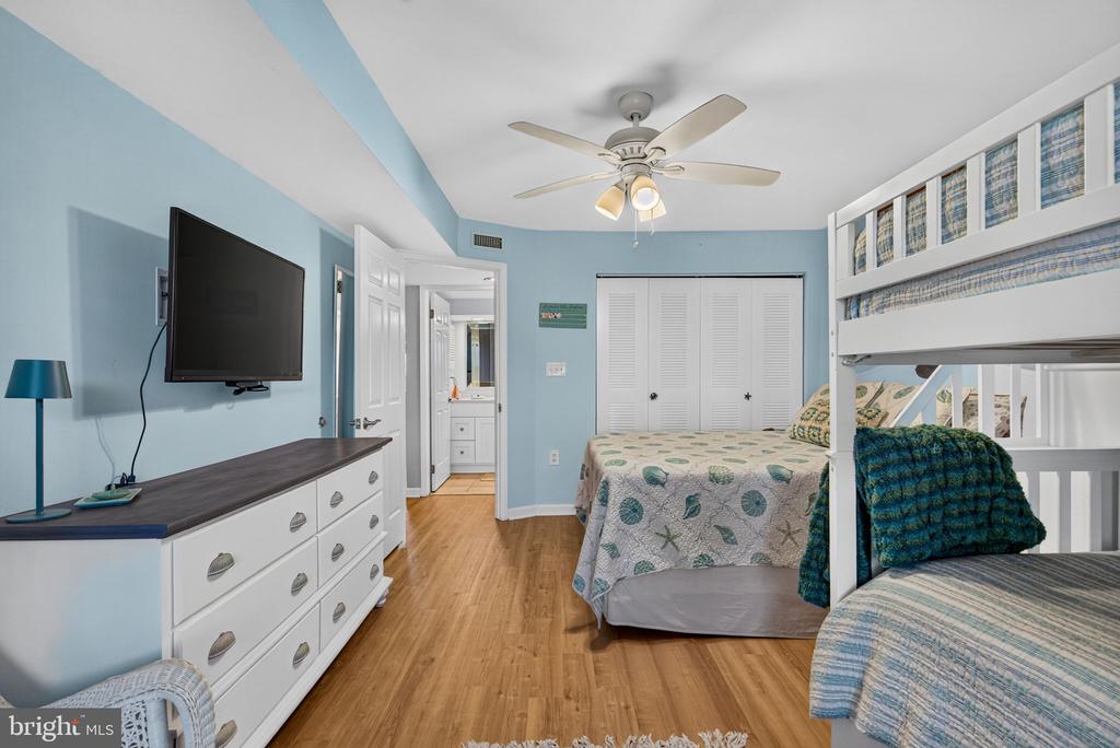 4800 HARBOR BEACH BOULEVARD Unit: 4103