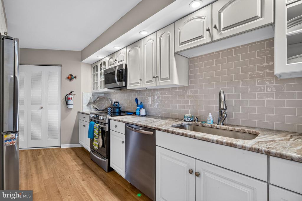 4800 HARBOR BEACH BOULEVARD Unit: 4103