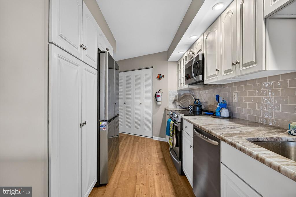 4800 HARBOR BEACH BOULEVARD Unit: 4103