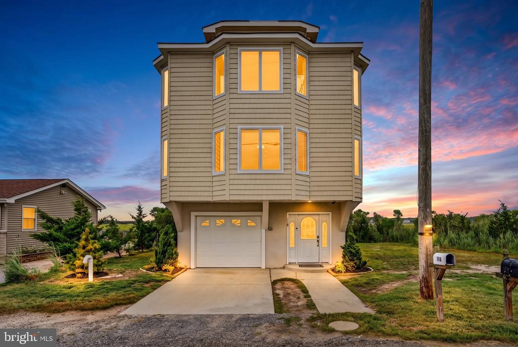 118 MORRIS AVENUE