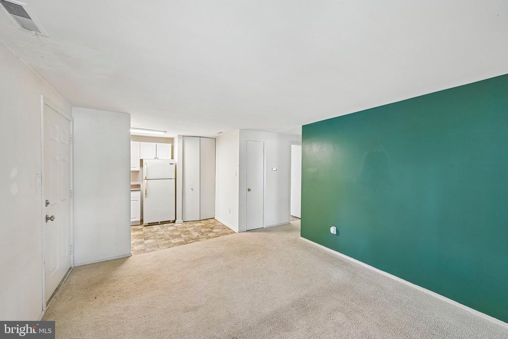 178 MEADOW RDG