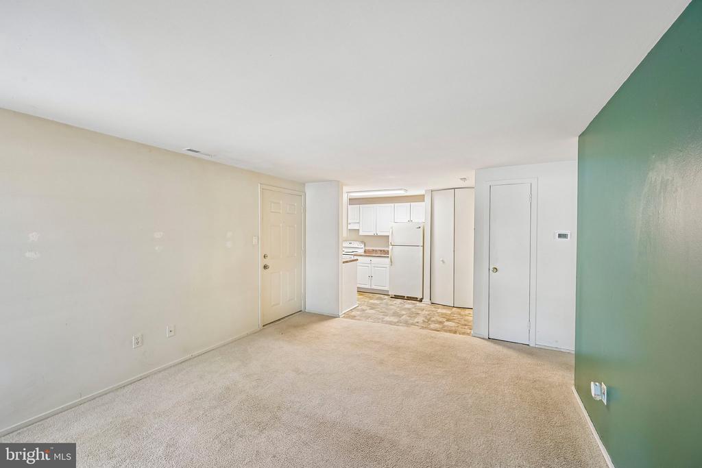 178 MEADOW RDG