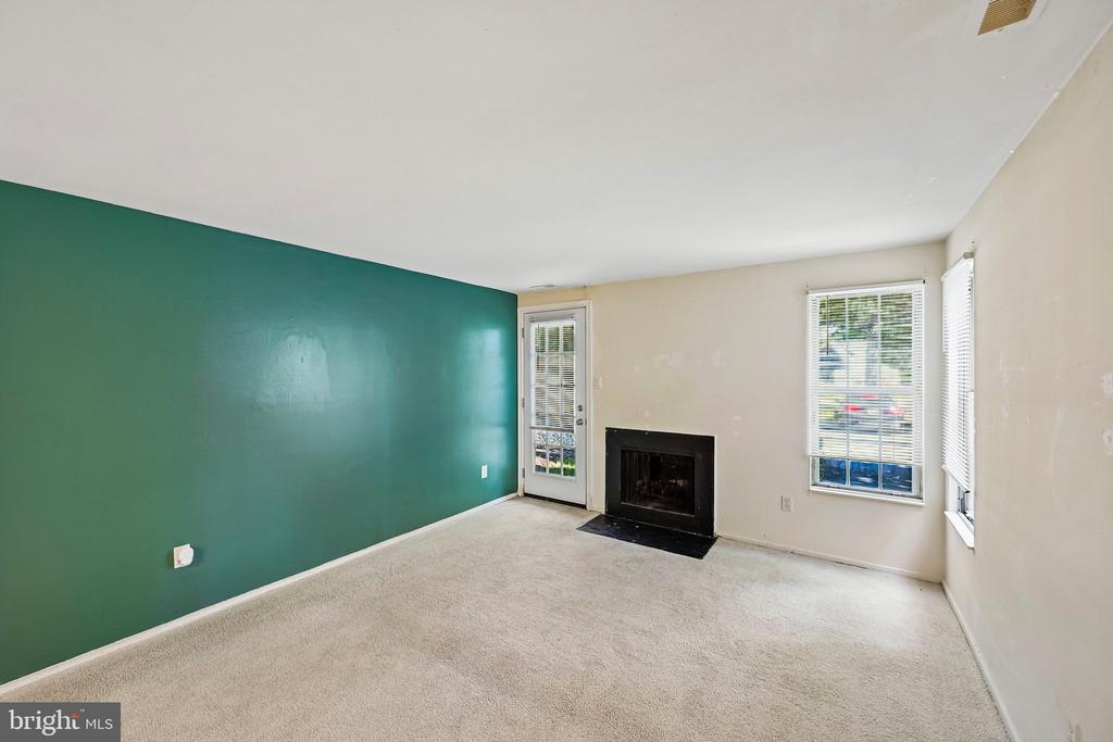 178 MEADOW RDG