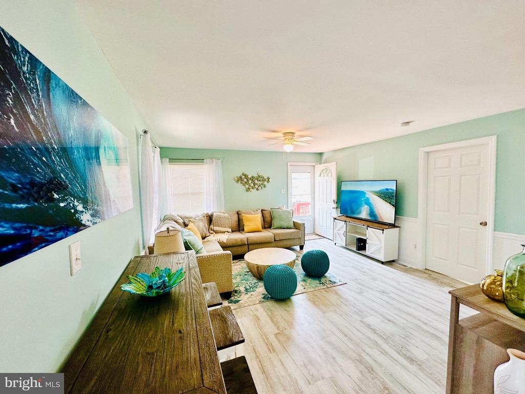 205 3RD STREET S