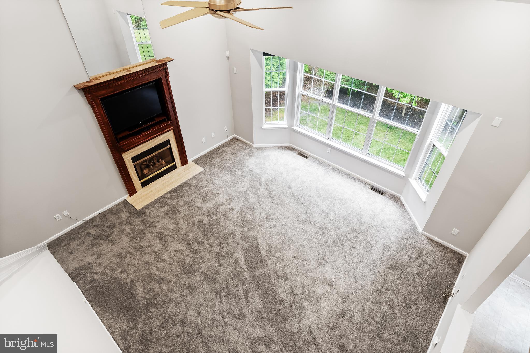 5 Chateau CIRCLE