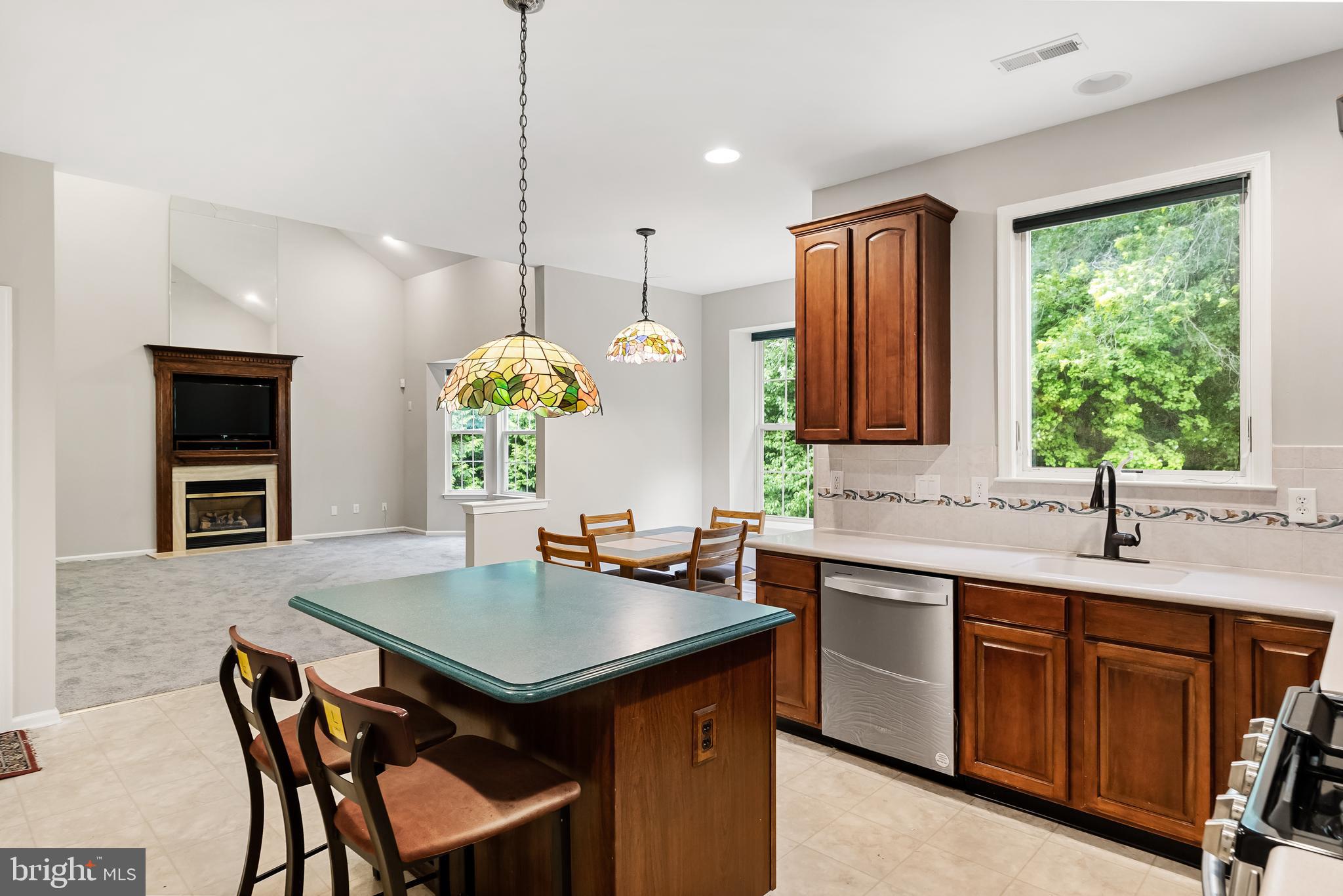 5 Chateau CIRCLE
