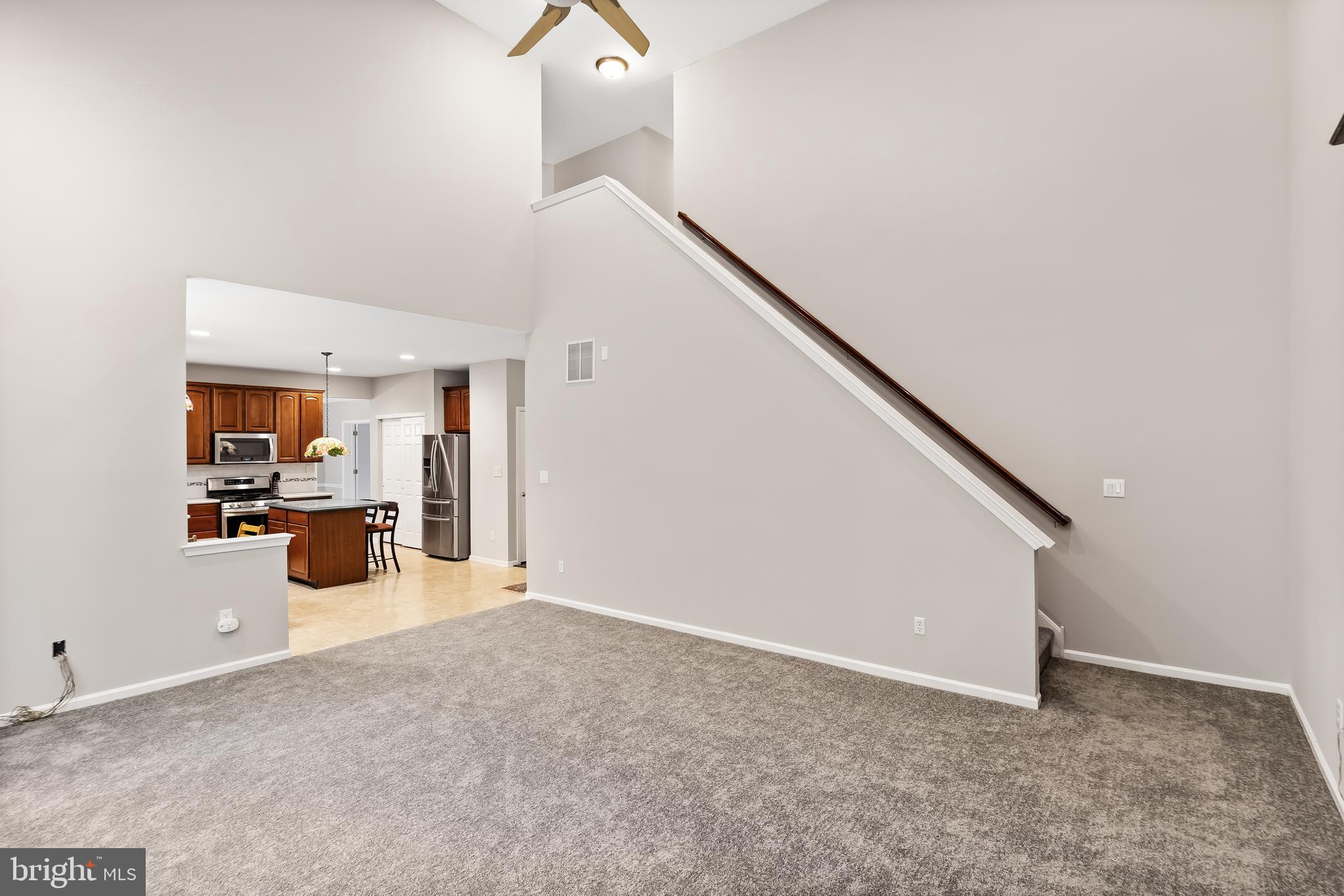 5 Chateau CIRCLE