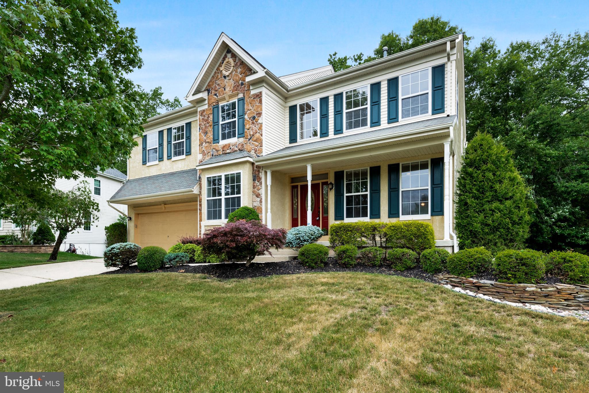 5 Chateau CIRCLE