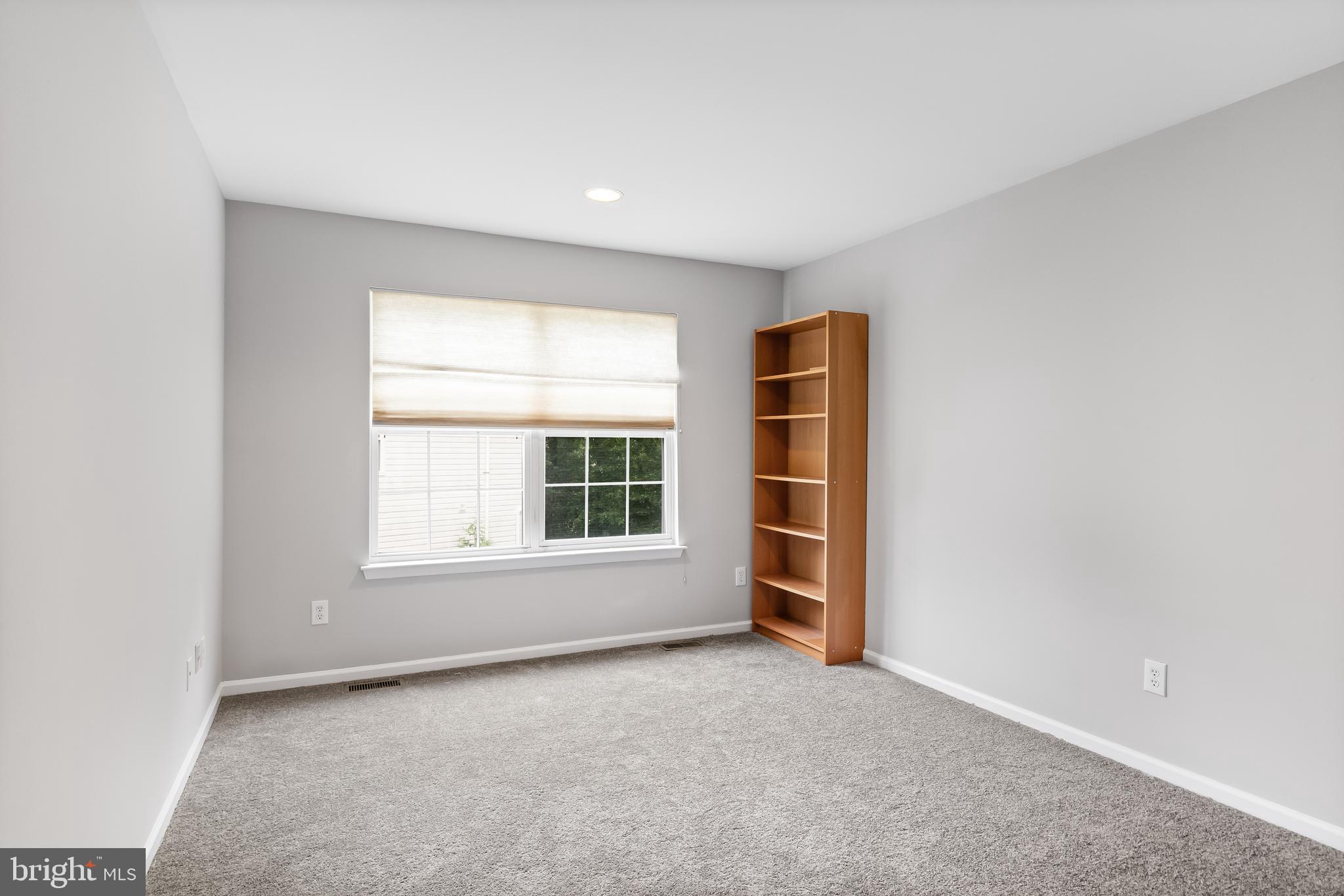 5 Chateau CIRCLE
