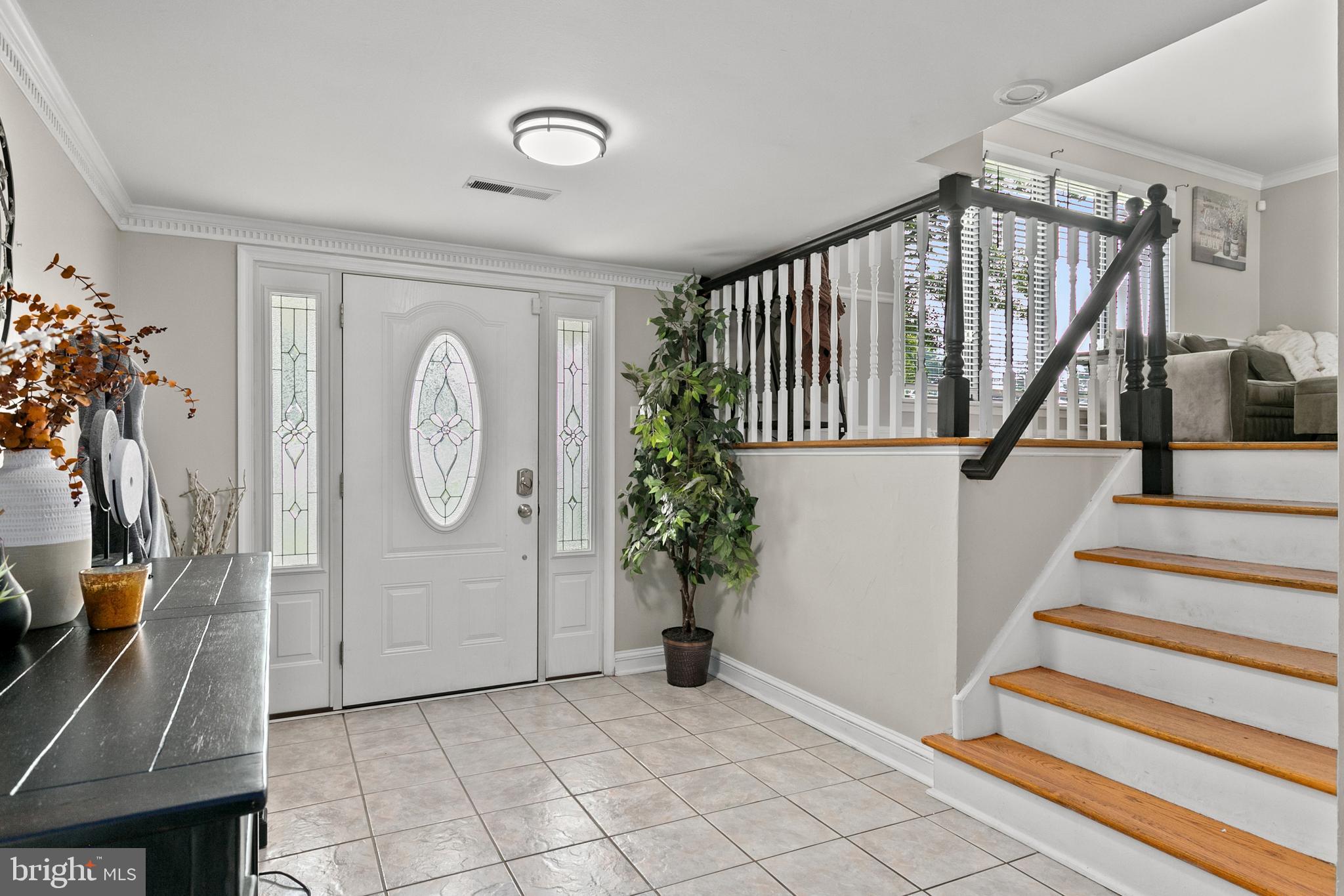 9 Arrowhead DRIVE