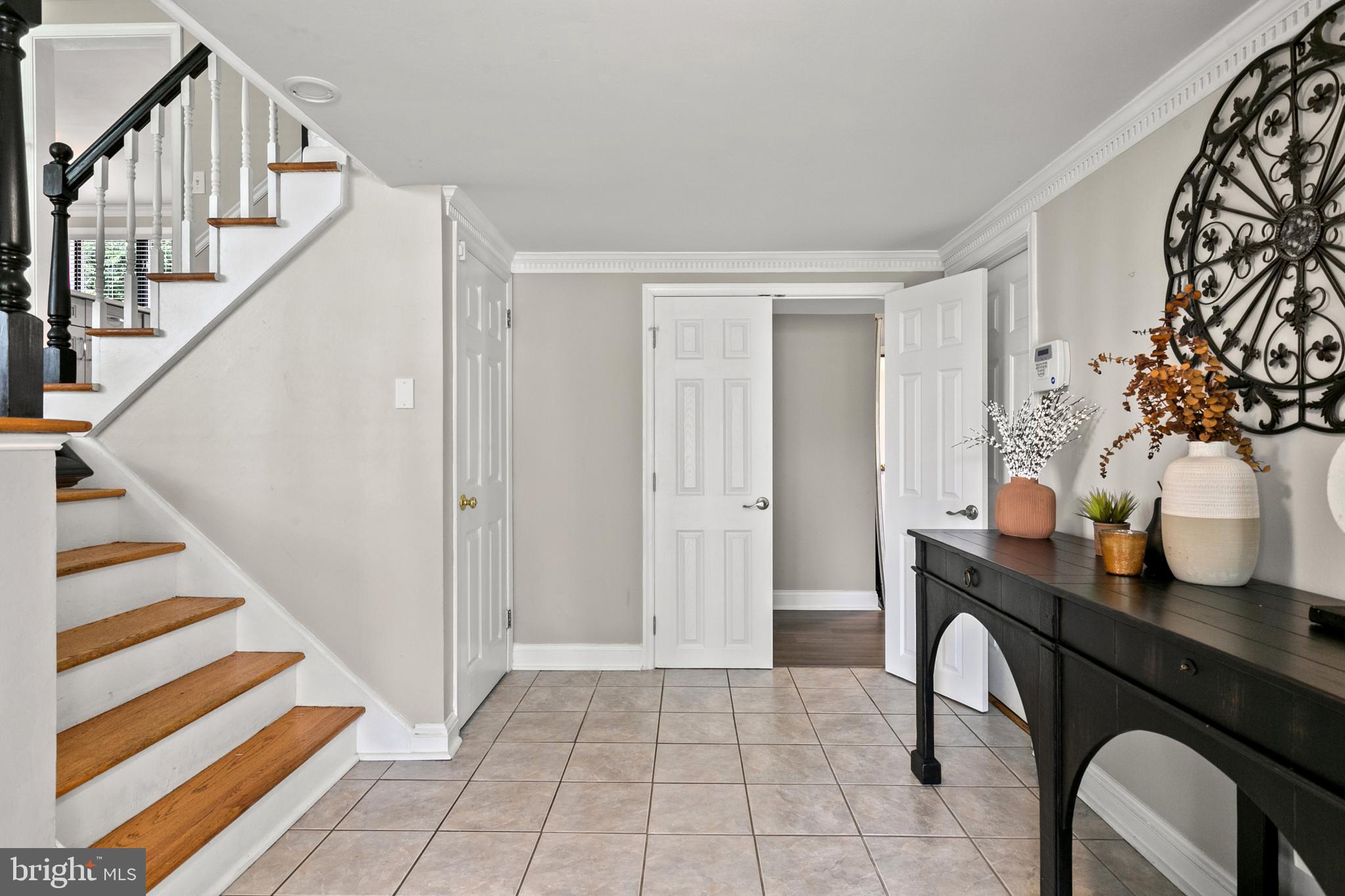 9 Arrowhead DRIVE