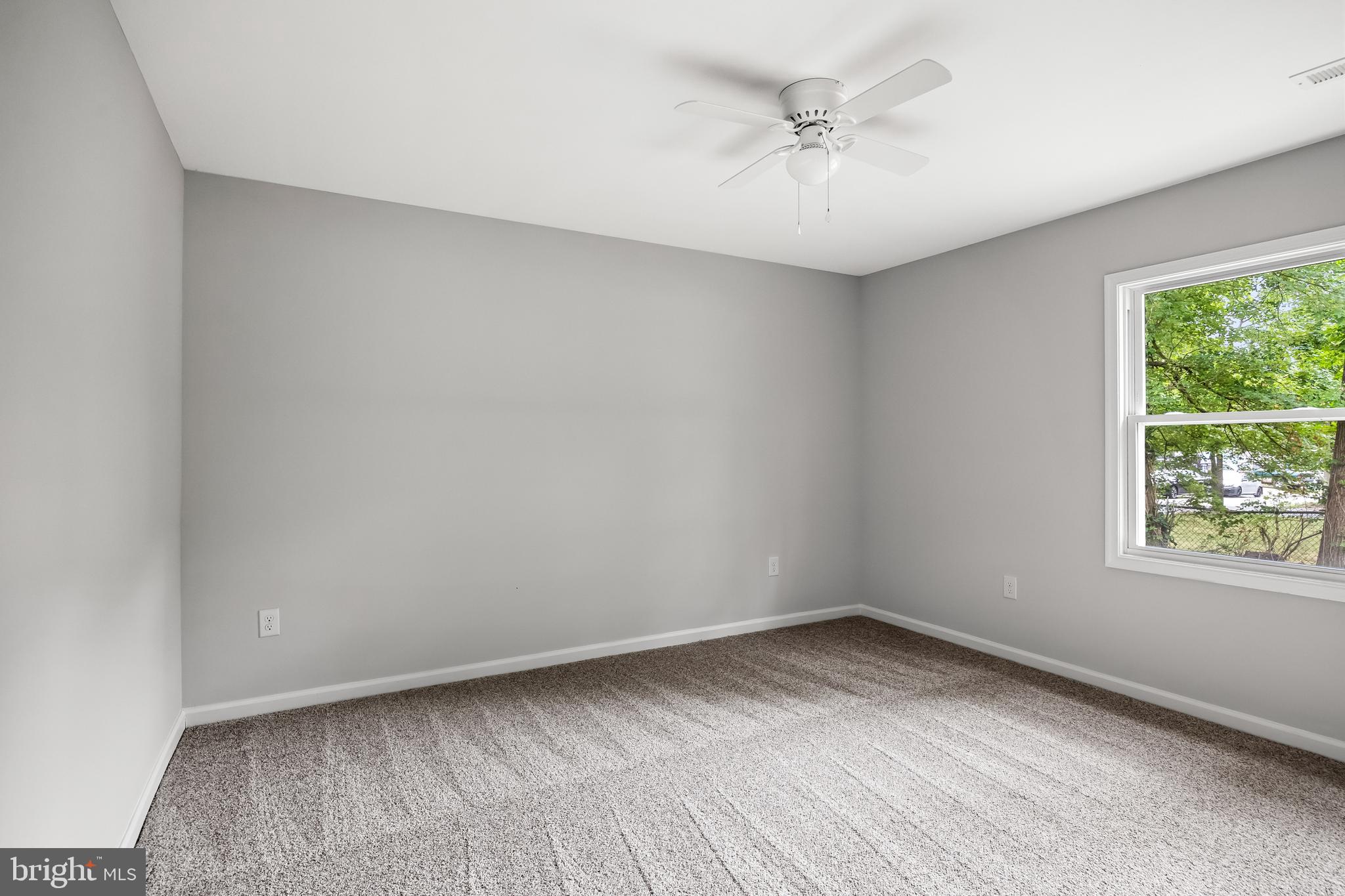 401 Evergreen BOULEVARD