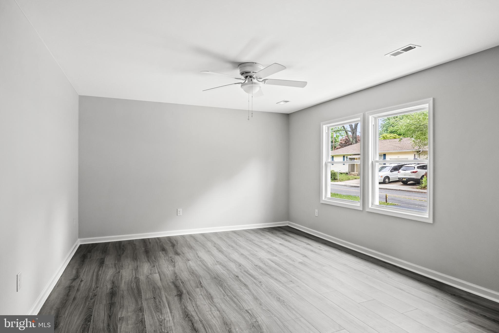 401 Evergreen BOULEVARD