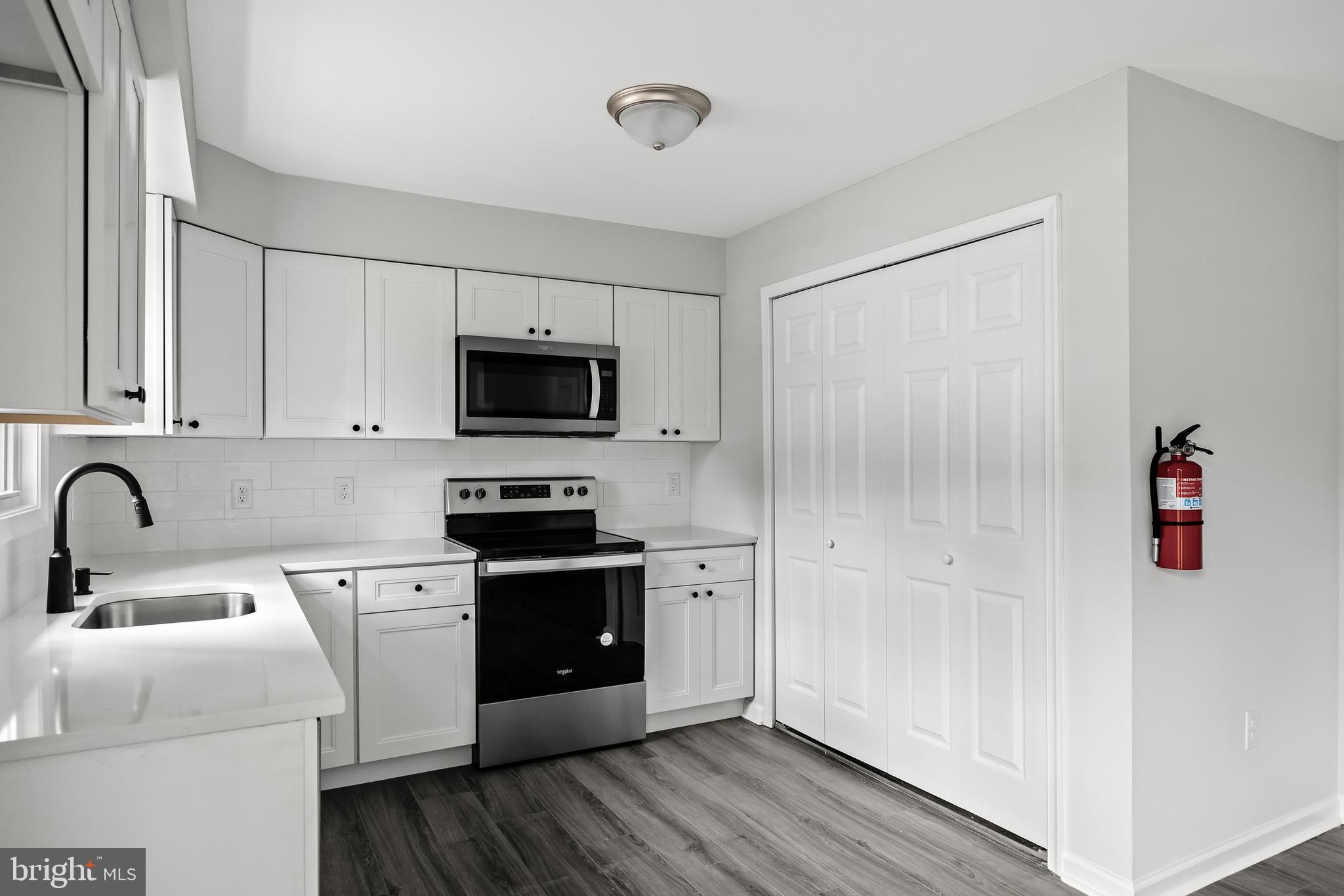 401 Evergreen BOULEVARD