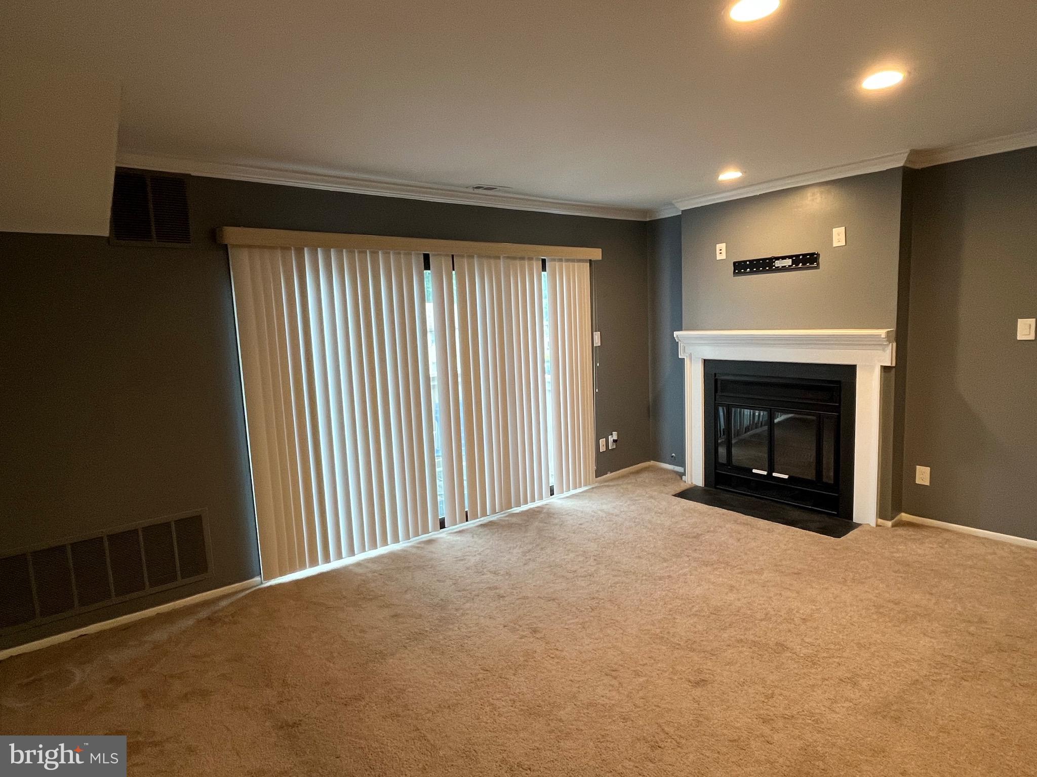 1614 Woodhollow DRIVE