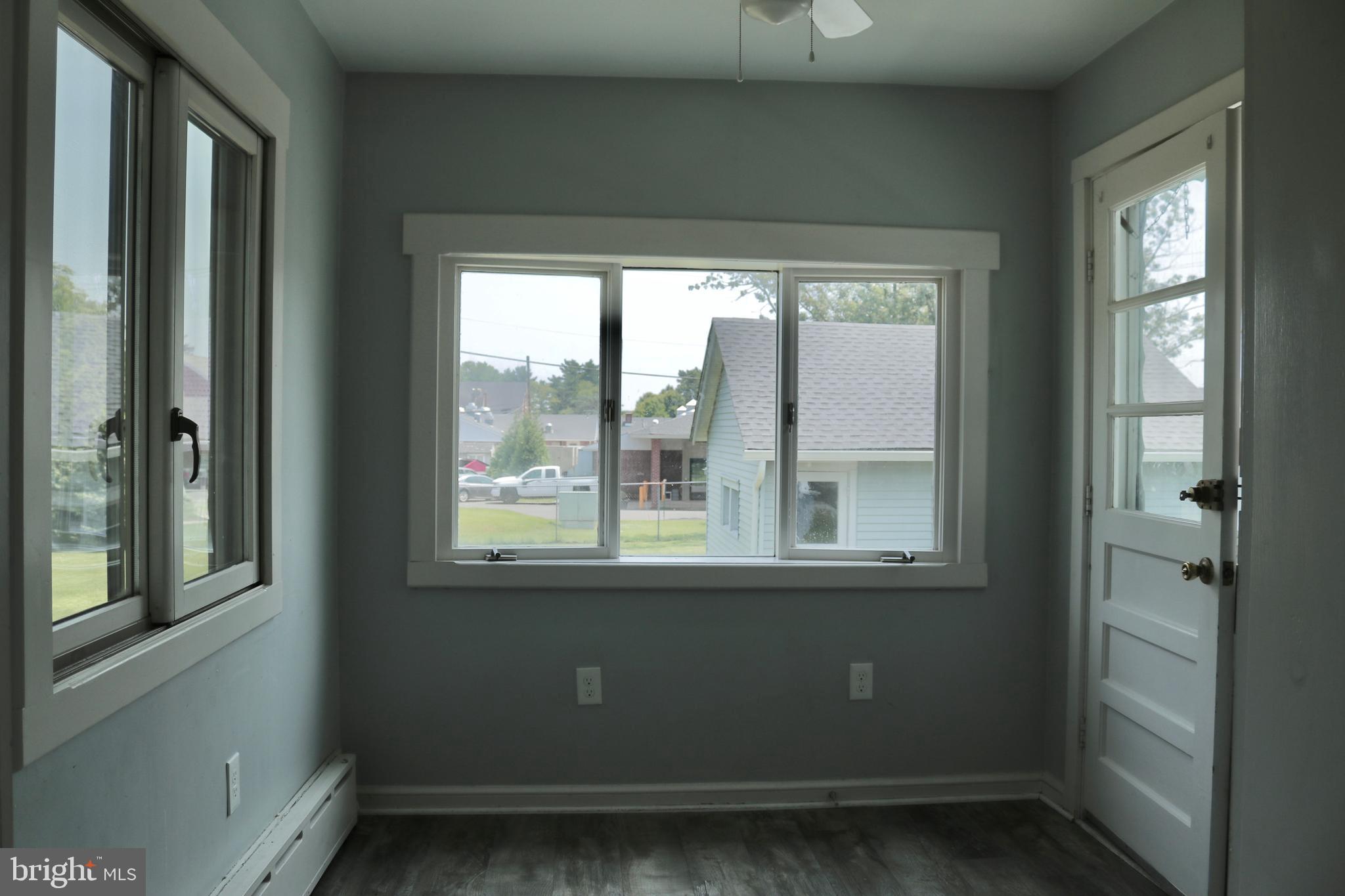10 Evesham AVENUE