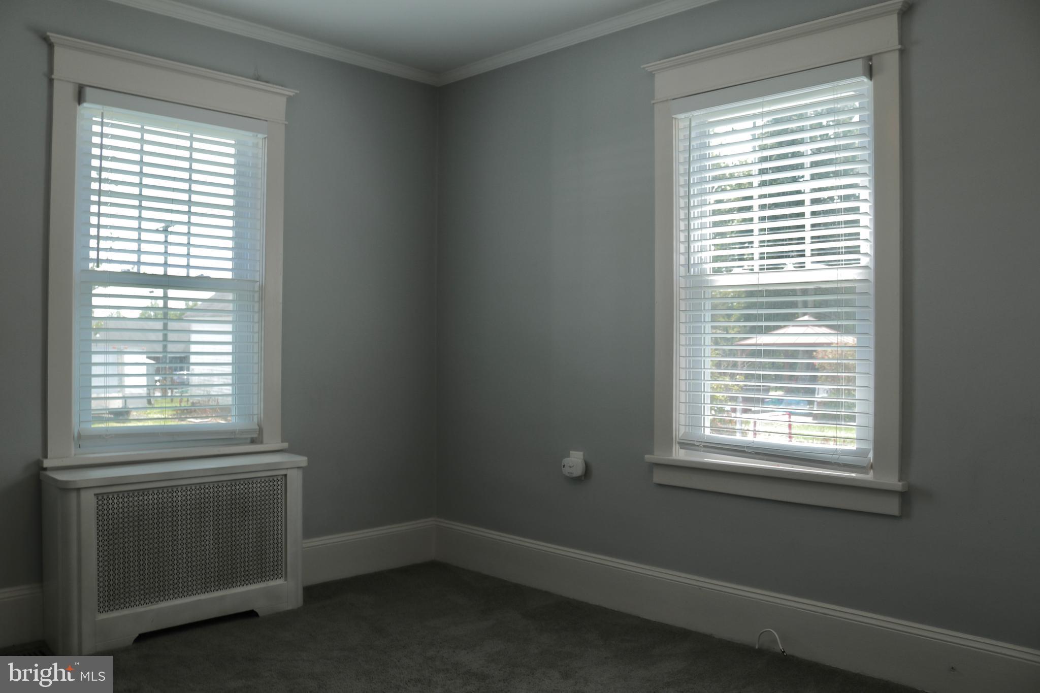 10 Evesham AVENUE