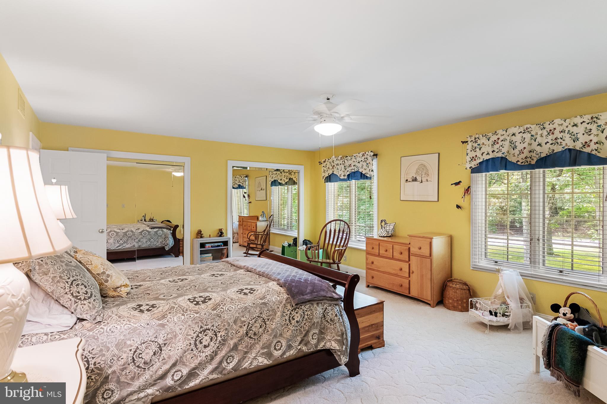 38 Fox Hill DRIVE