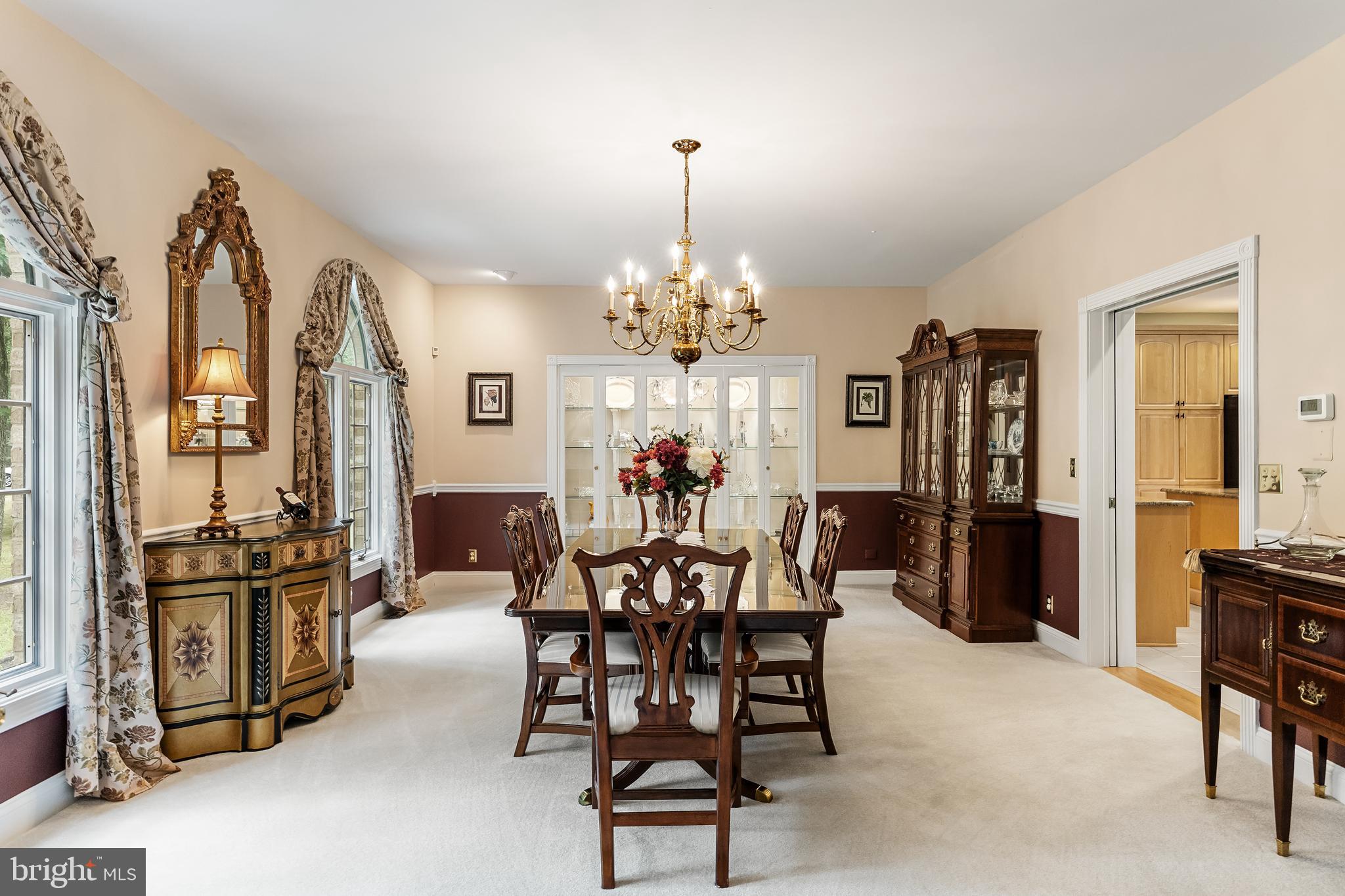 38 Fox Hill DRIVE