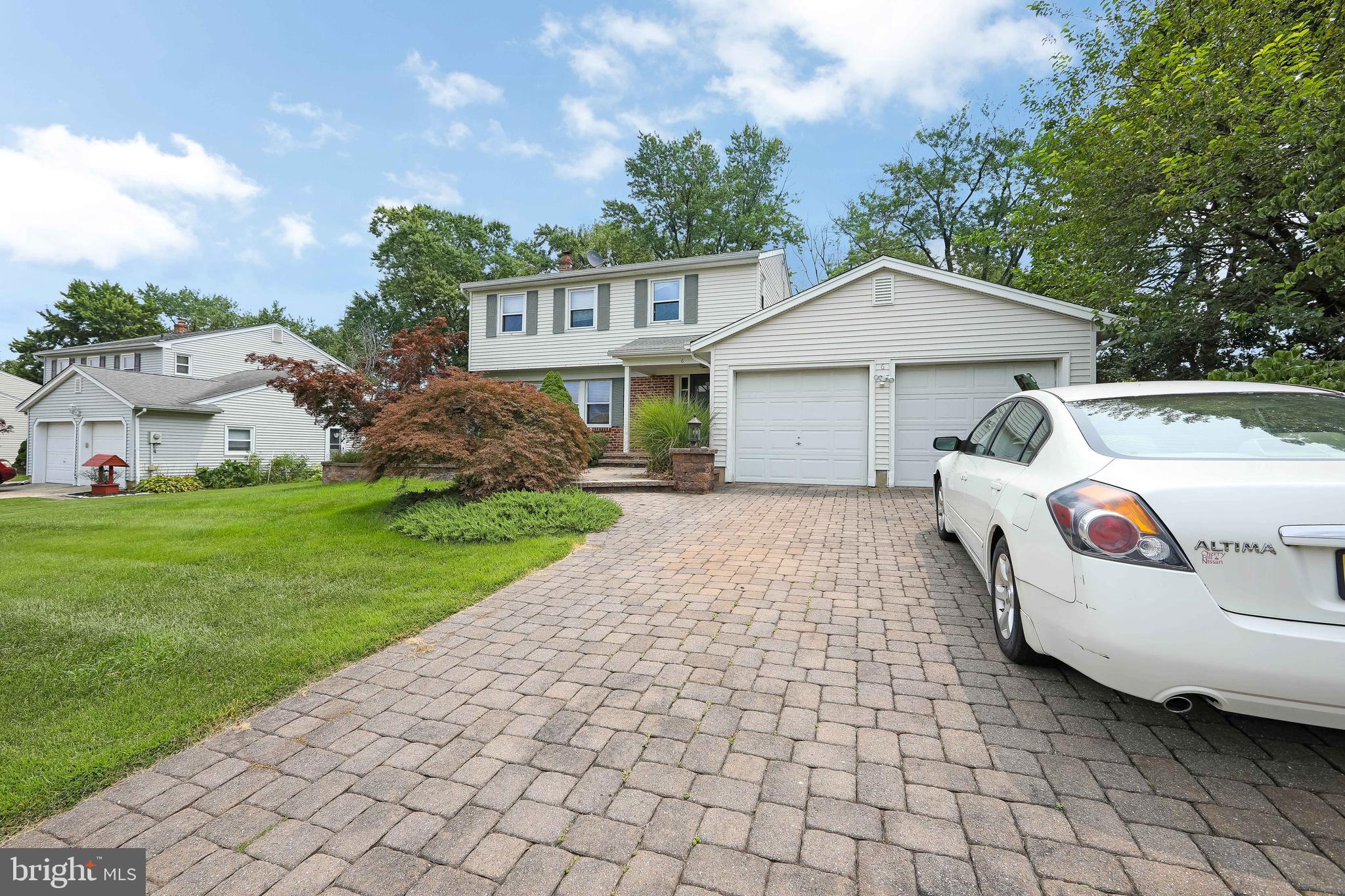 6 Kenton Ave