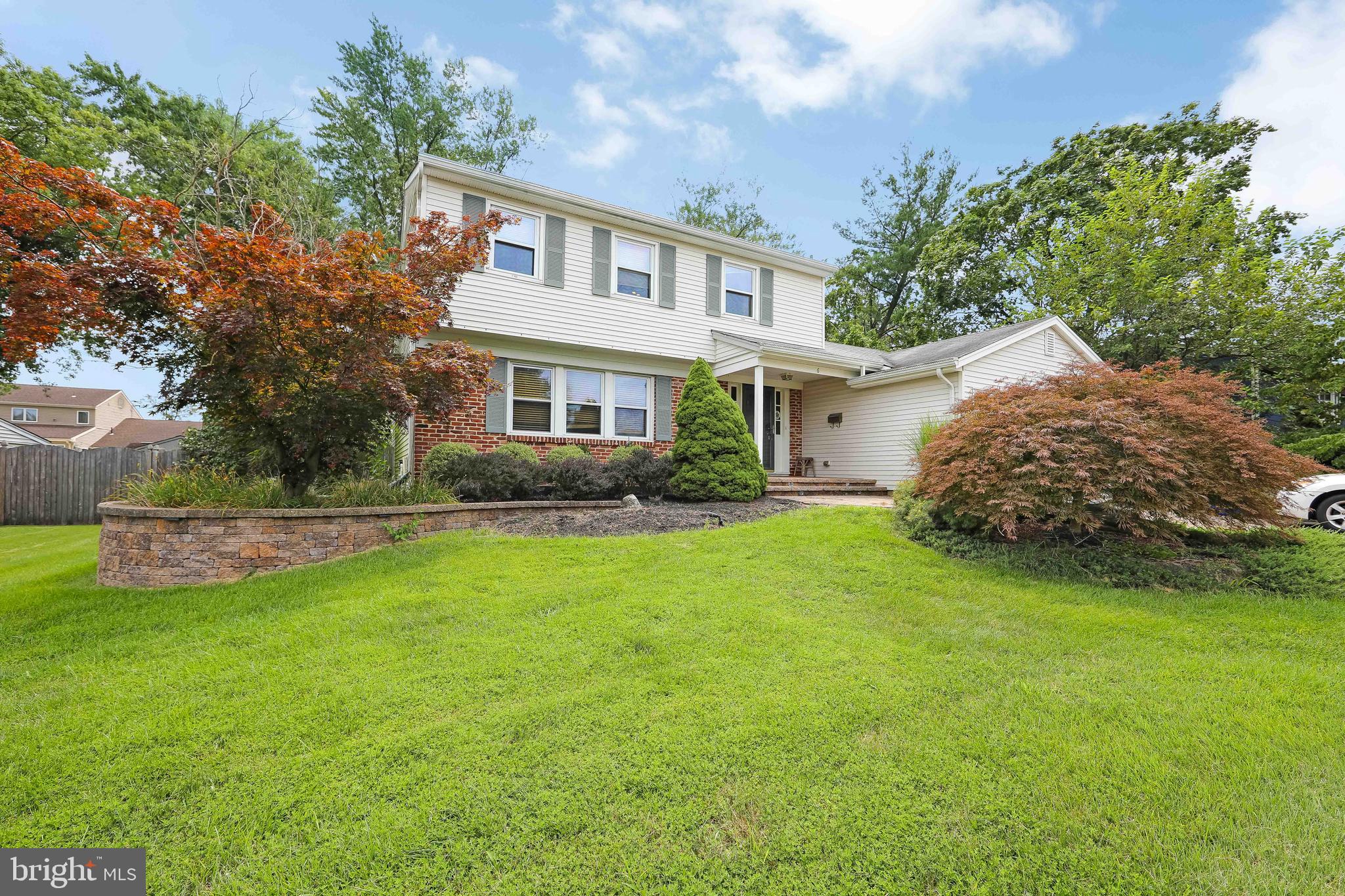 6 Kenton Ave