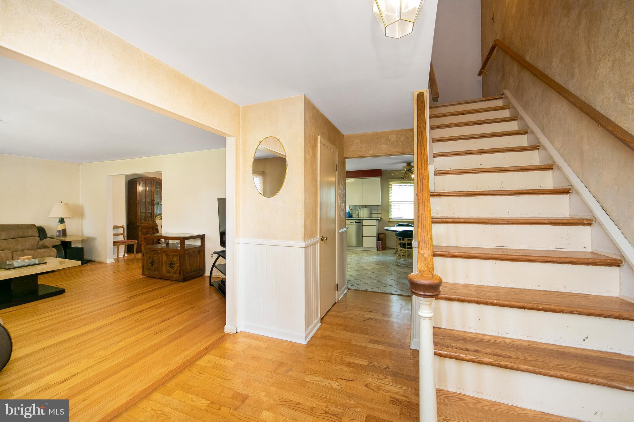6 Kenton Ave