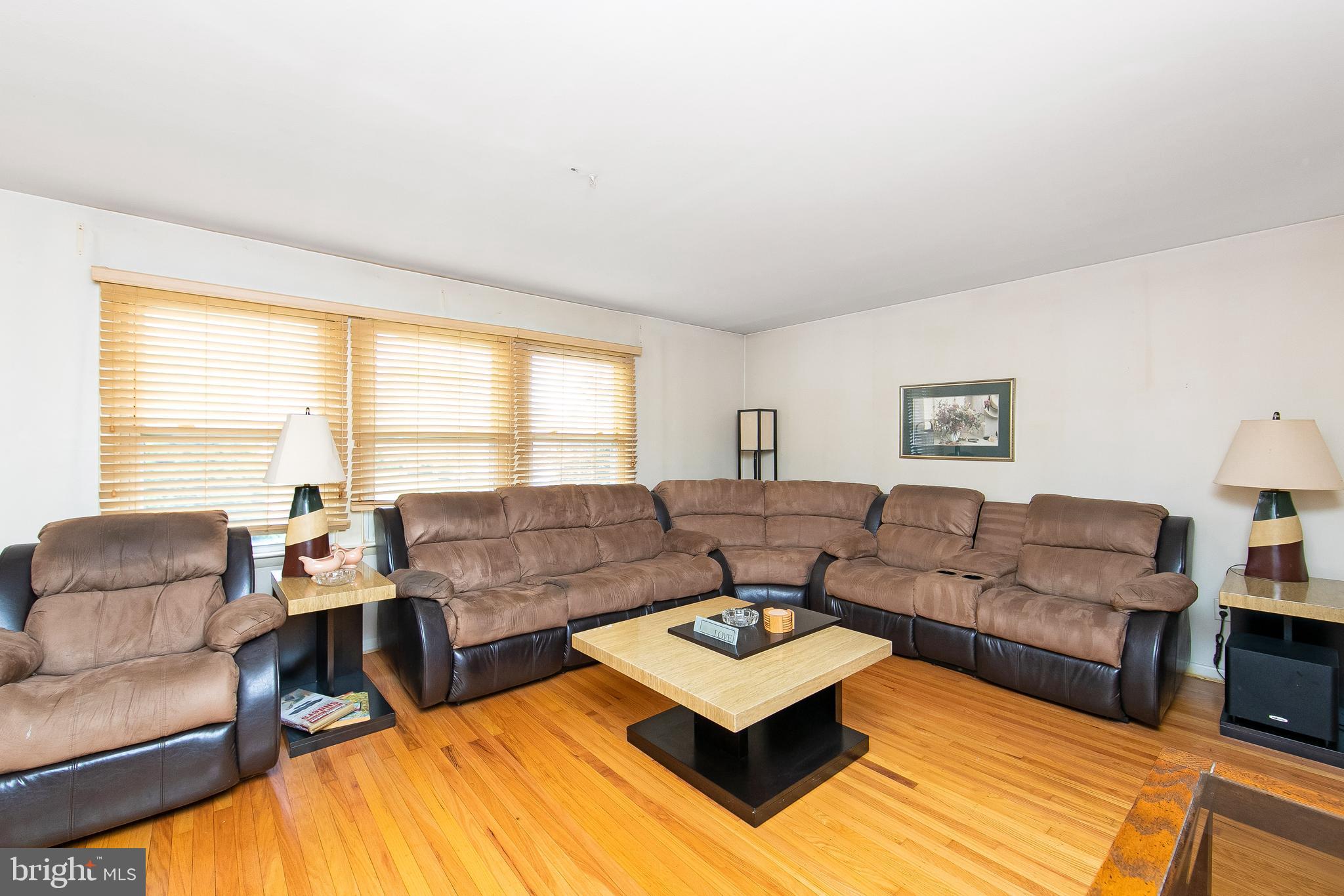 6 Kenton Ave
