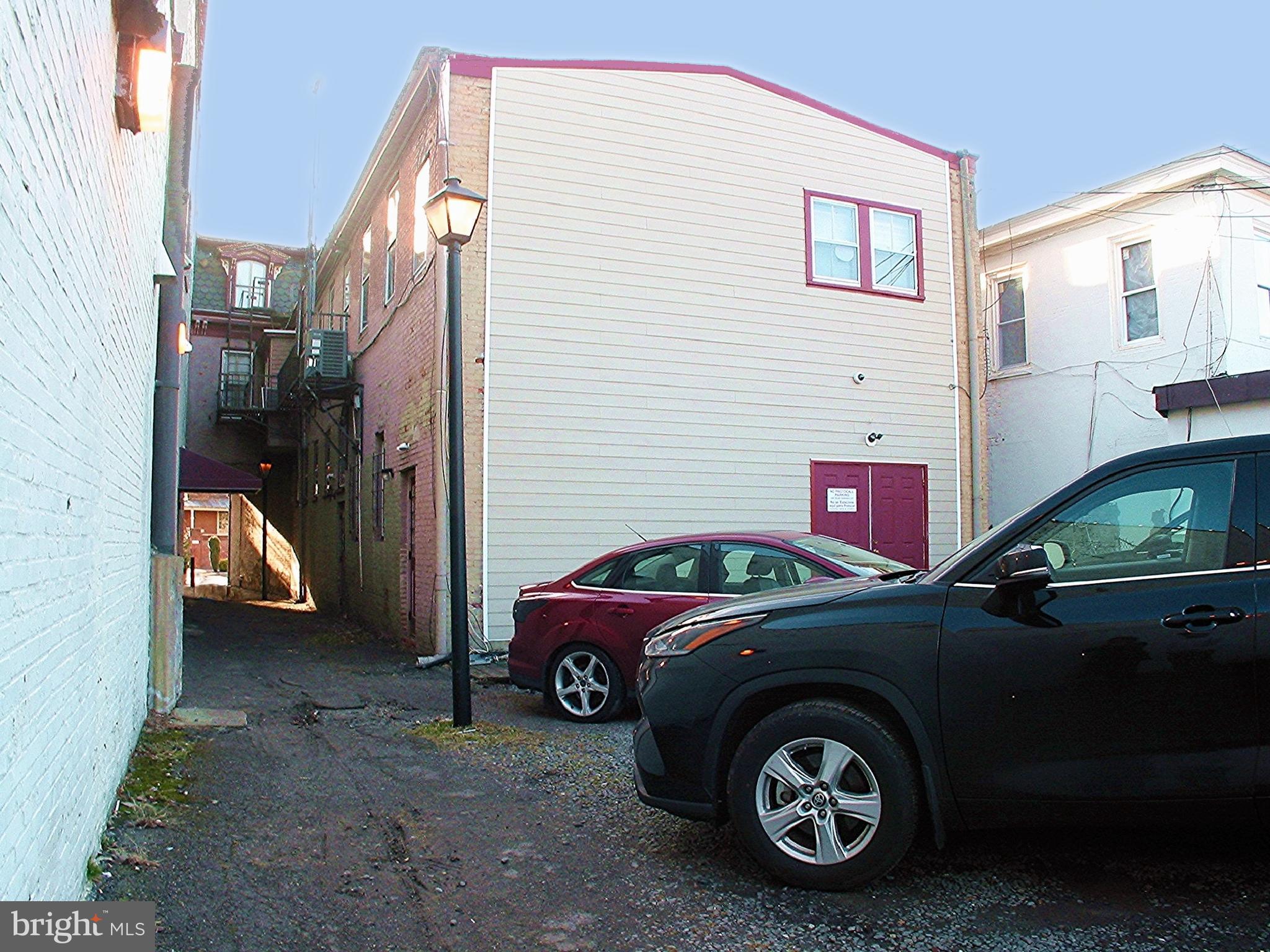 347 High STREET