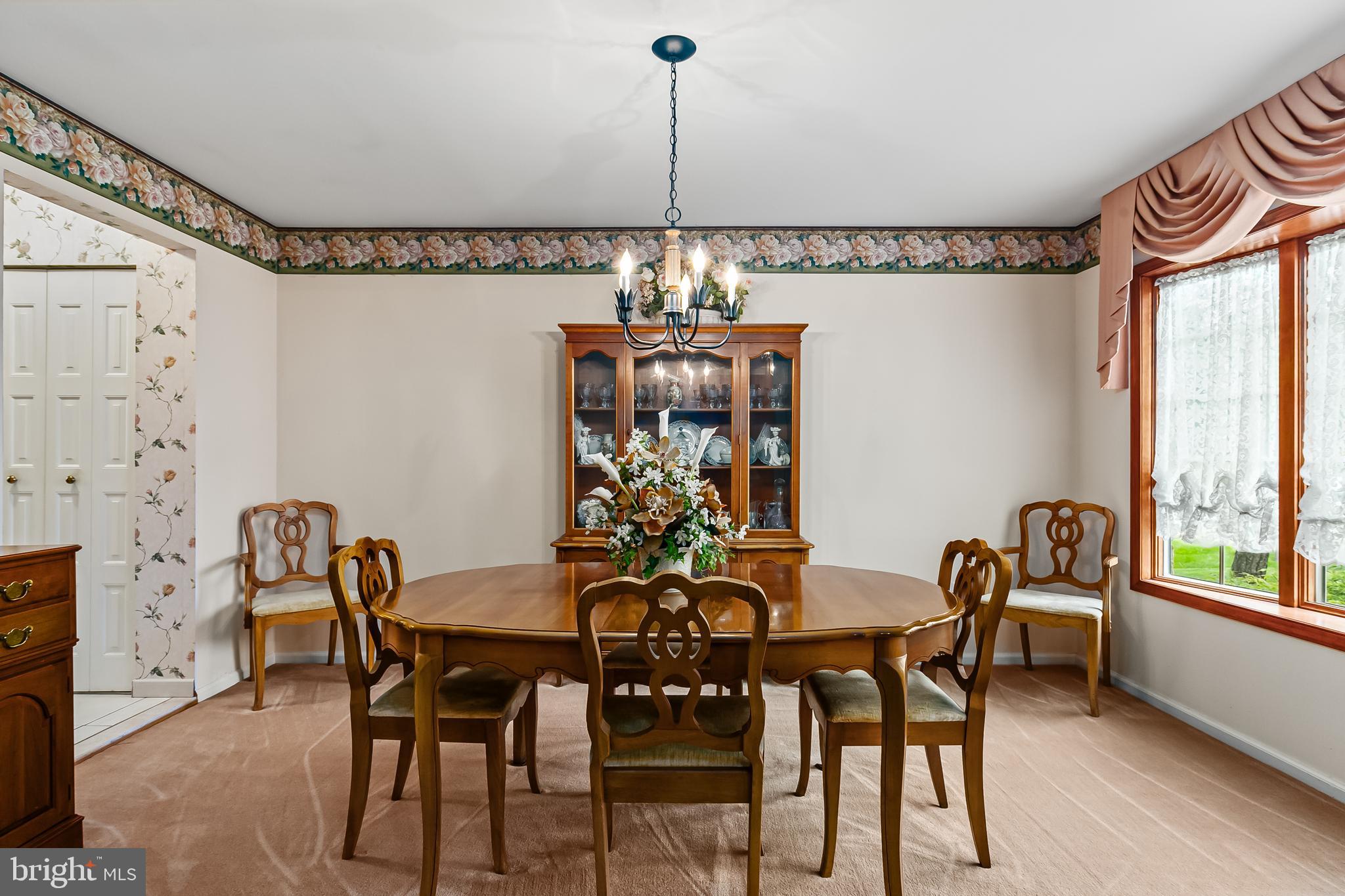 123 Meadow LANE