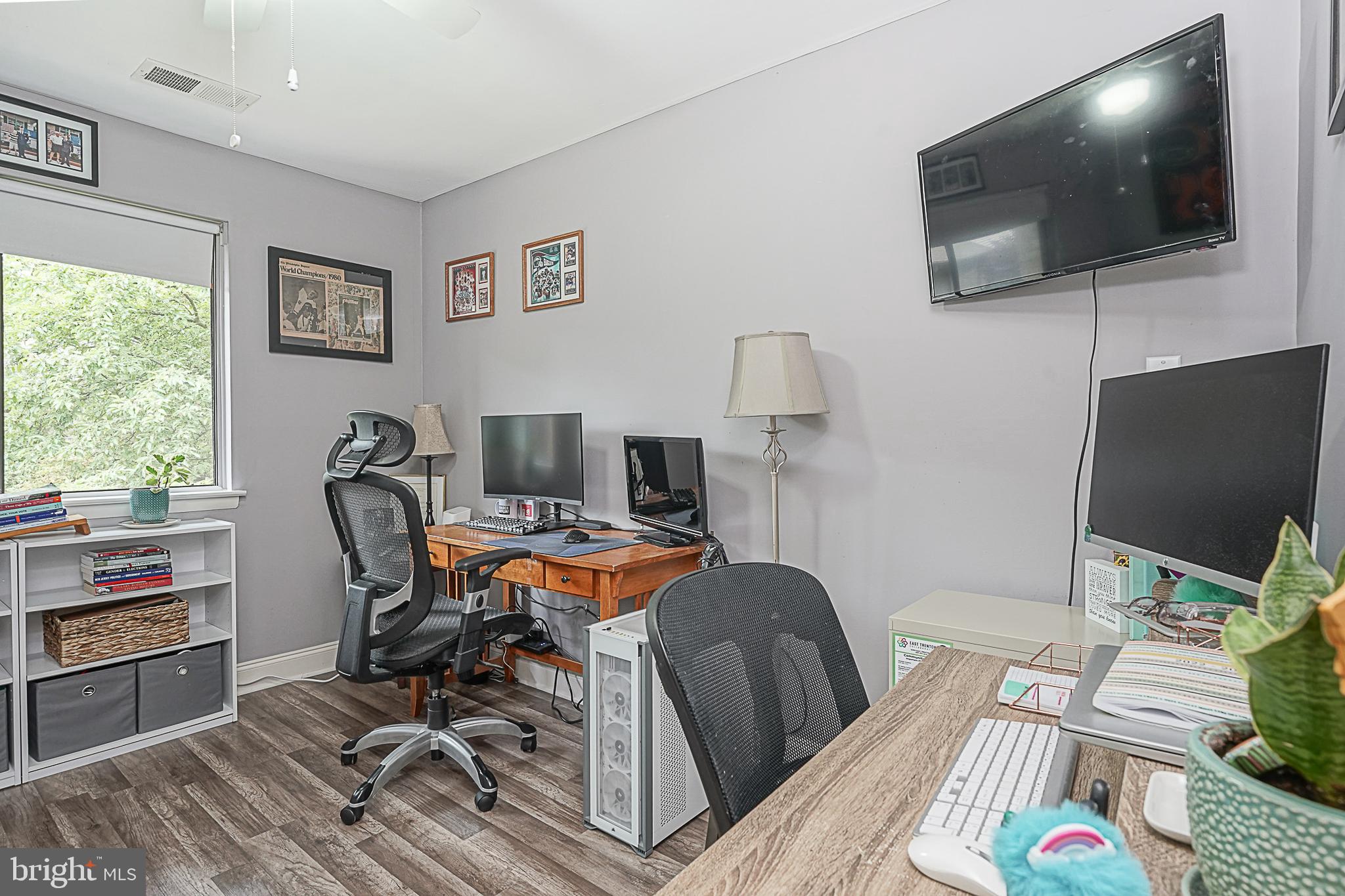 115 E Kings HIGHWAY E Unit: #360