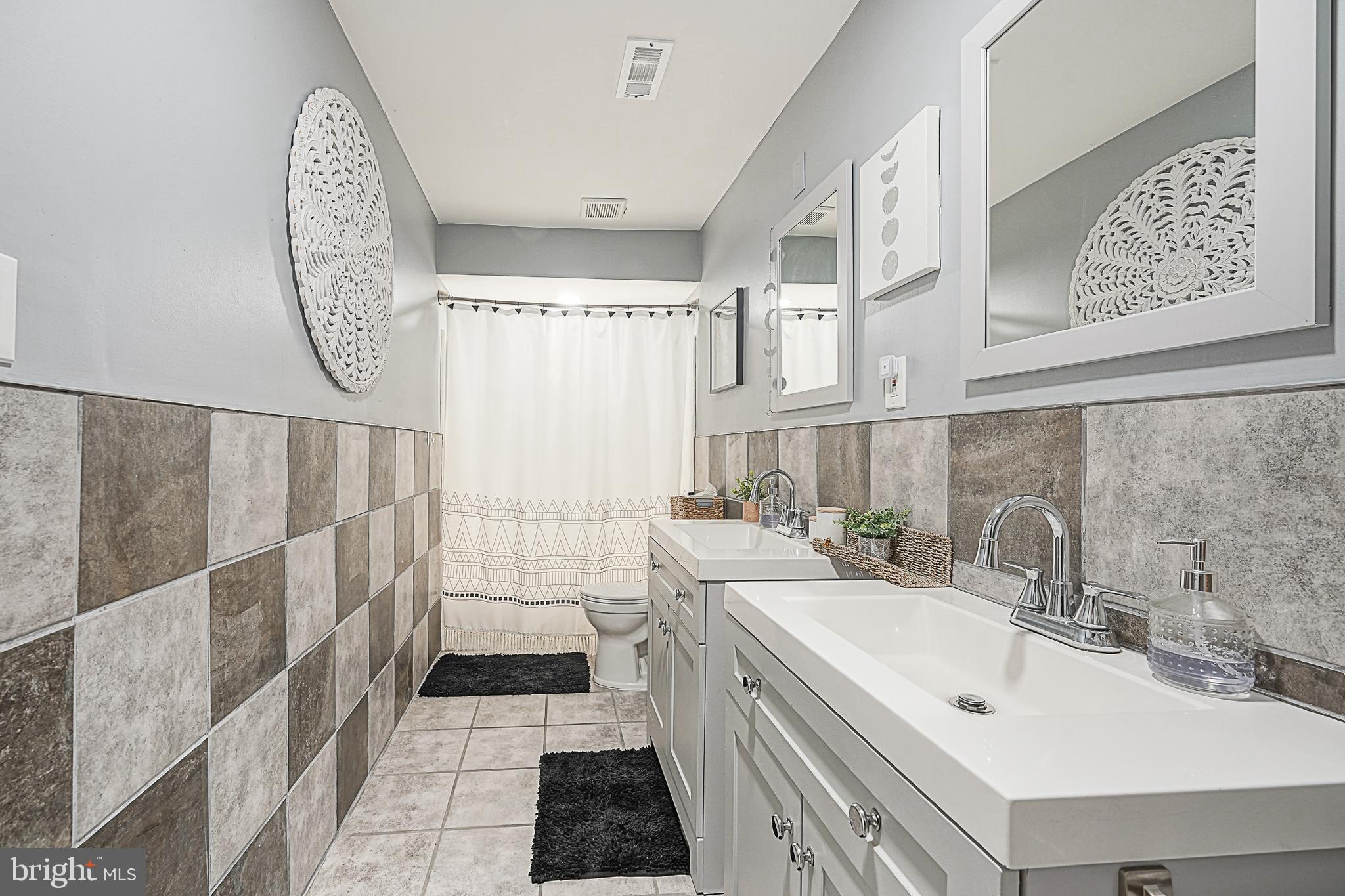 115 E Kings HIGHWAY E Unit: #360