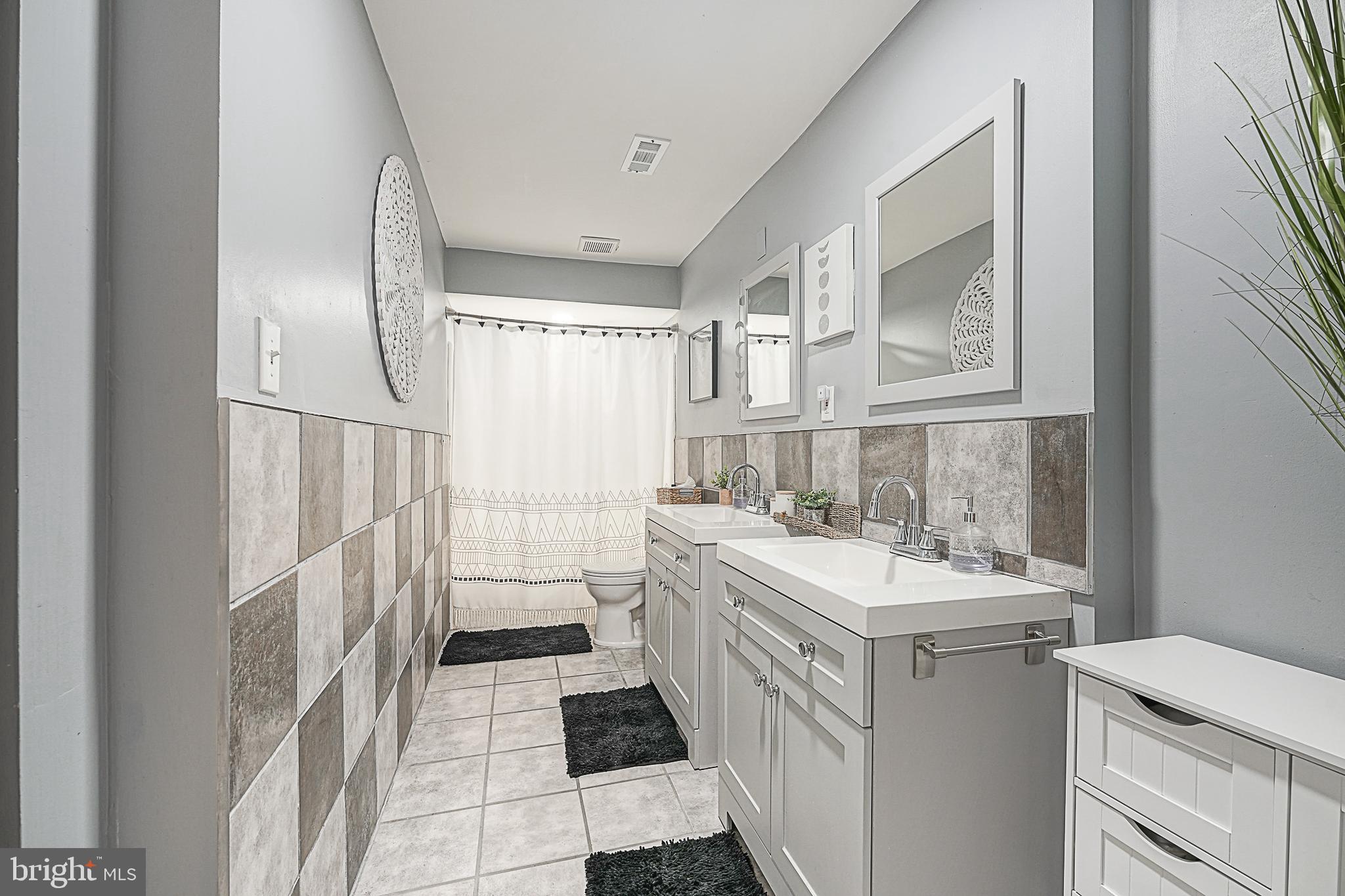 115 E Kings HIGHWAY E Unit: #360