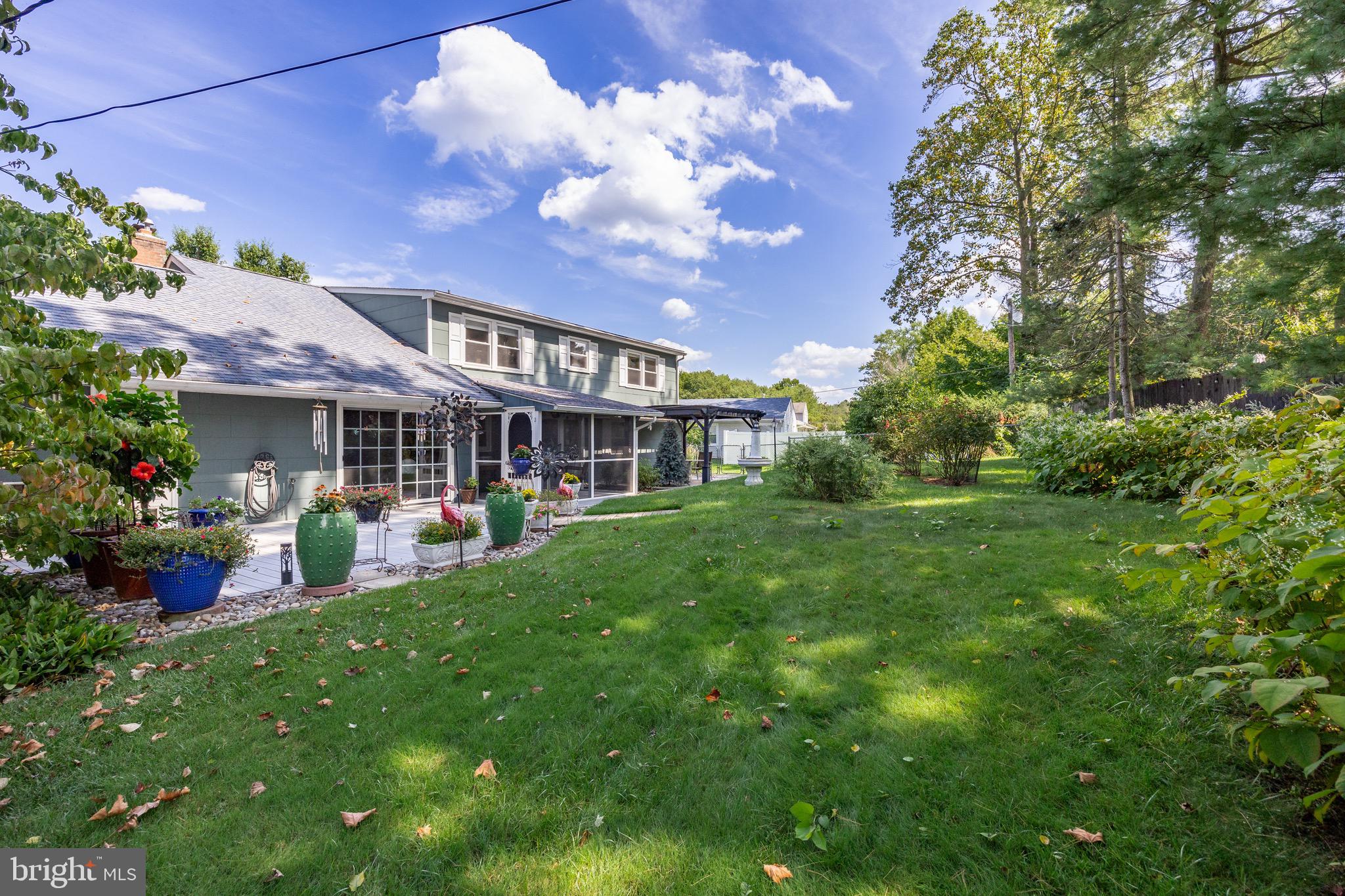 55 Edison LANE