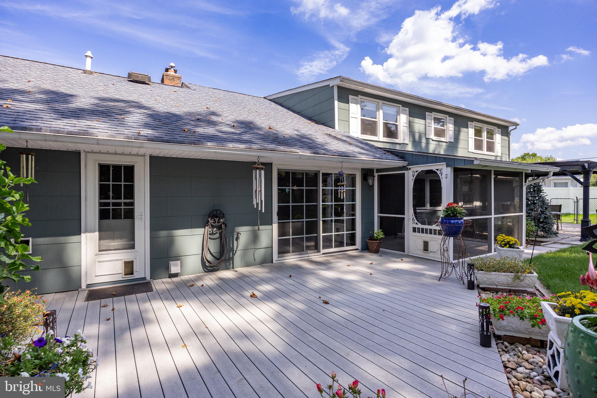 55 Edison LANE