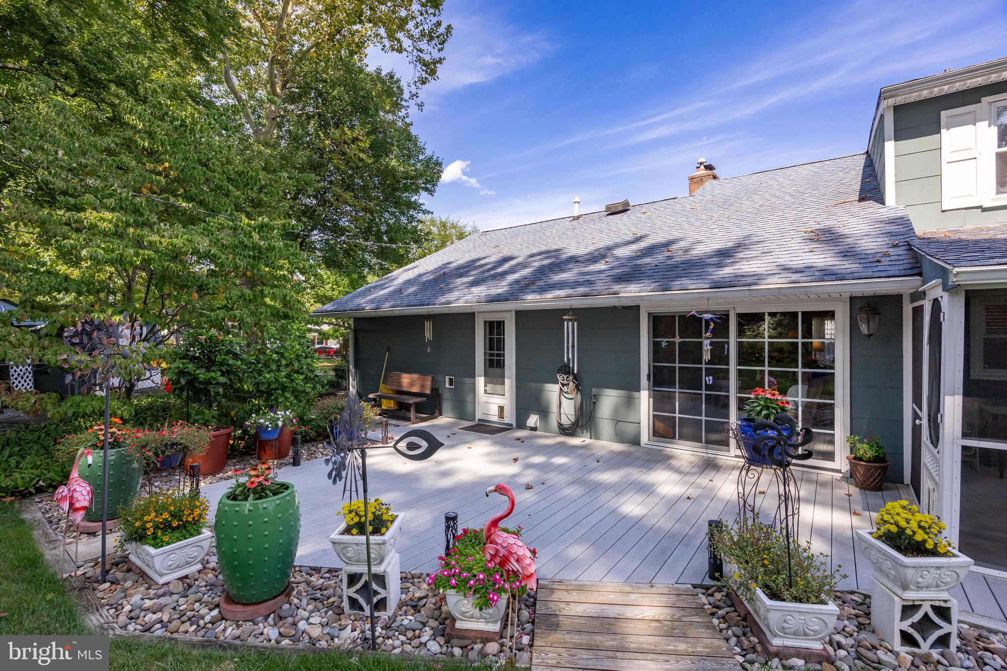 55 Edison LANE