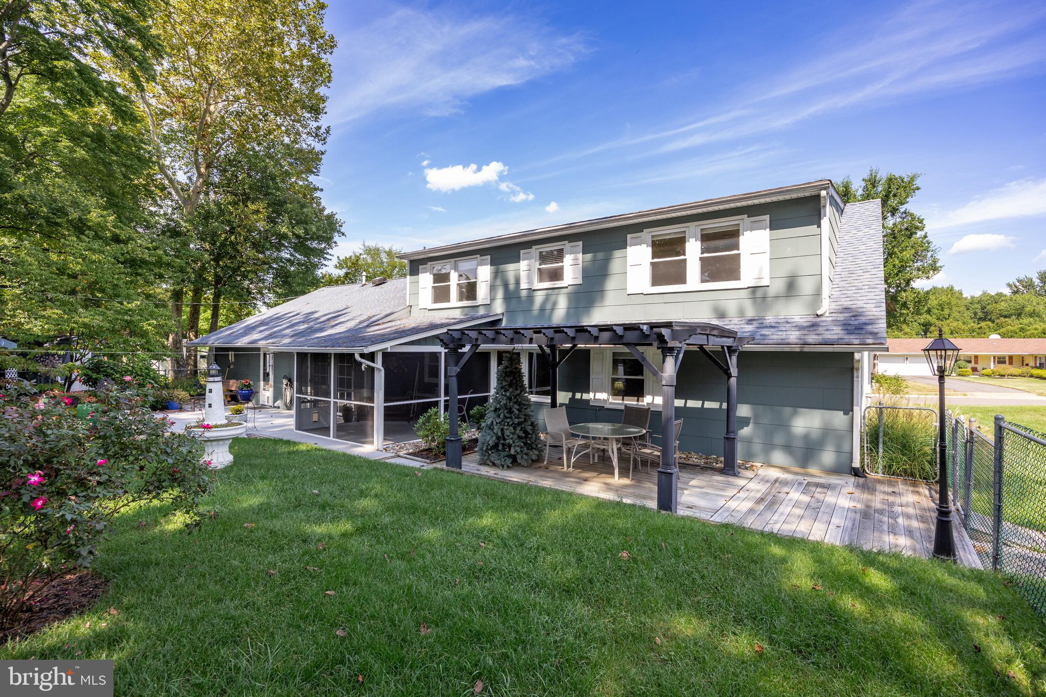 55 Edison LANE