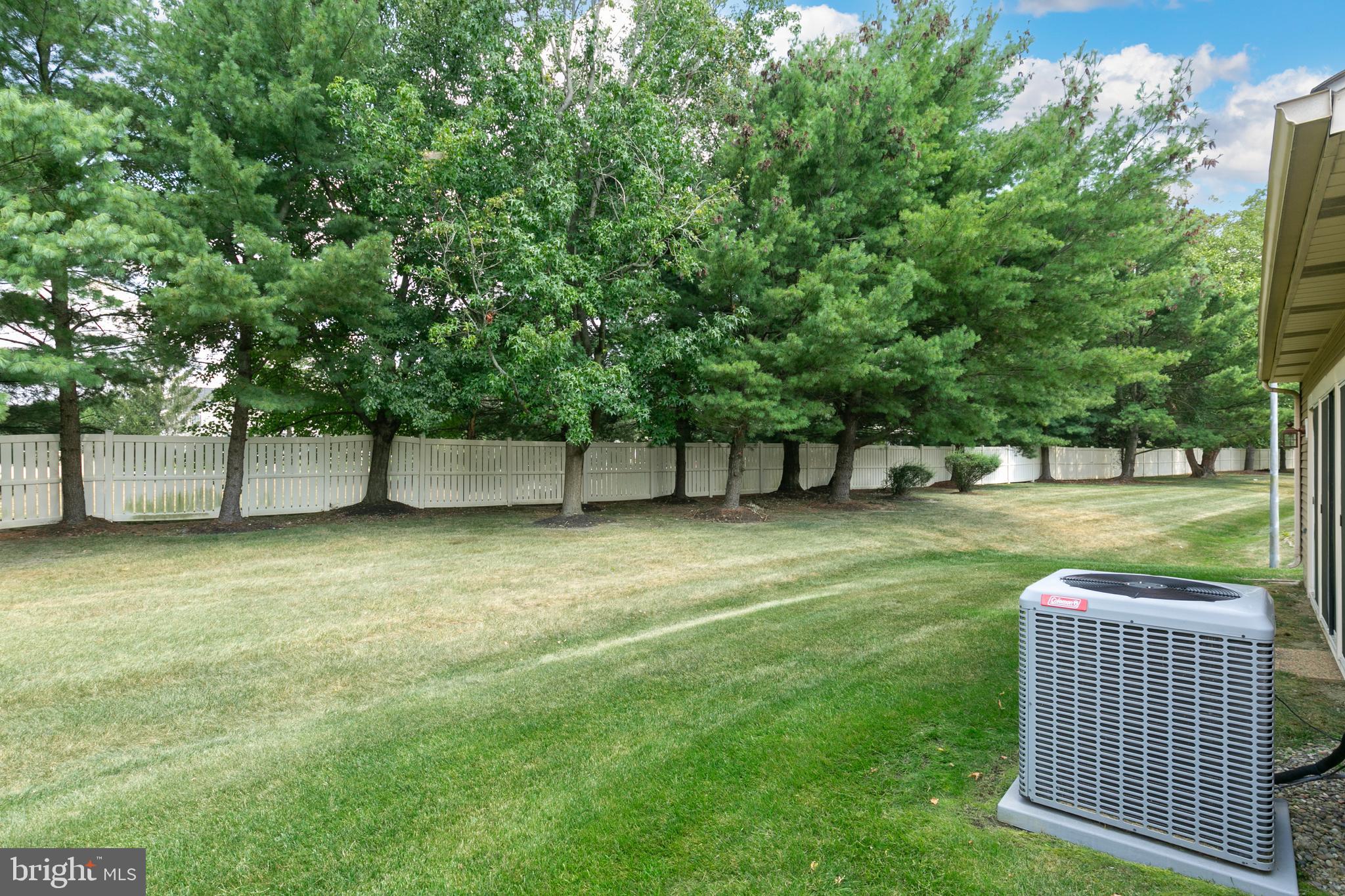 4008 Adelaide DRIVE