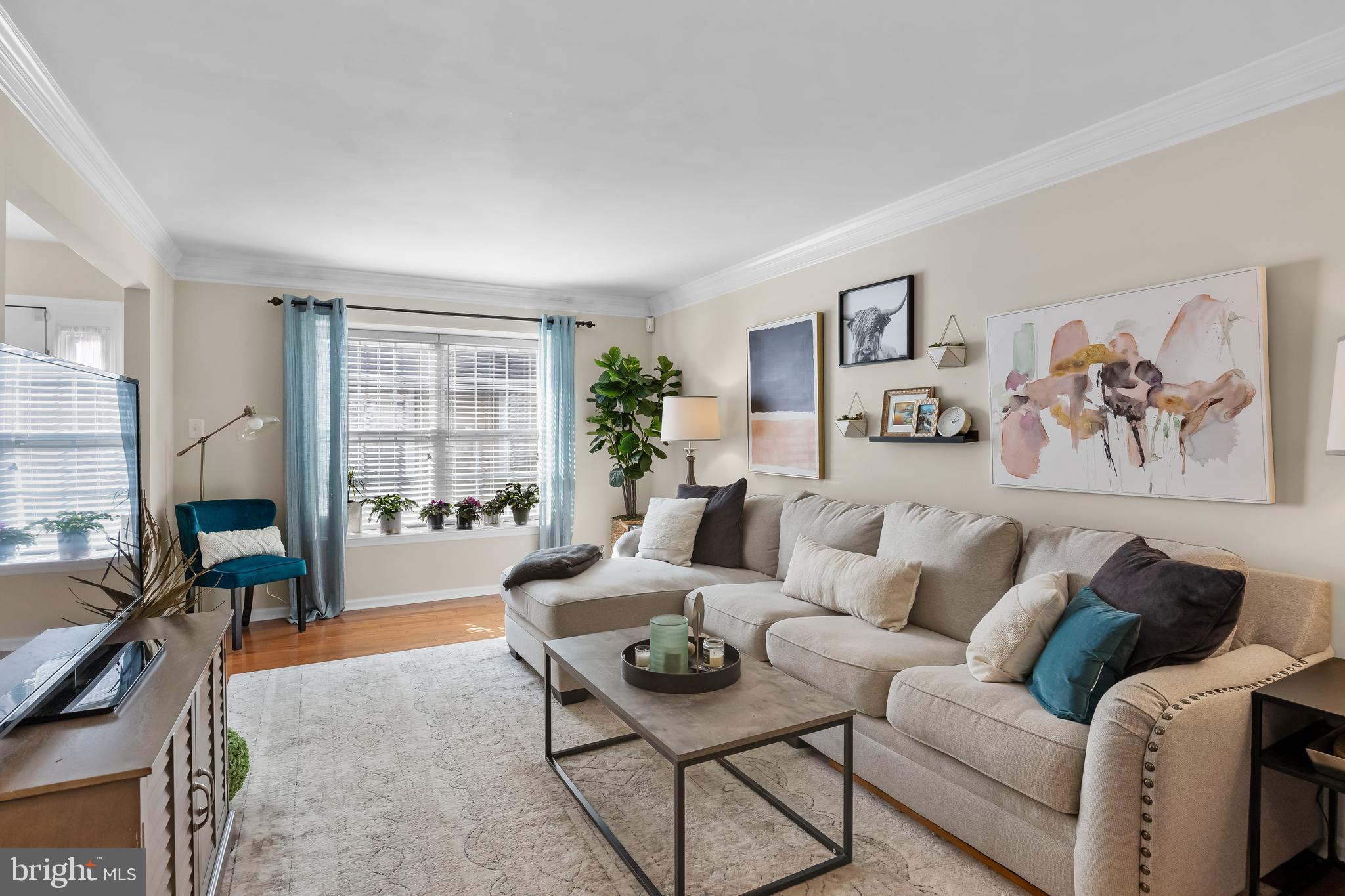 5301 Baltimore DRIVE