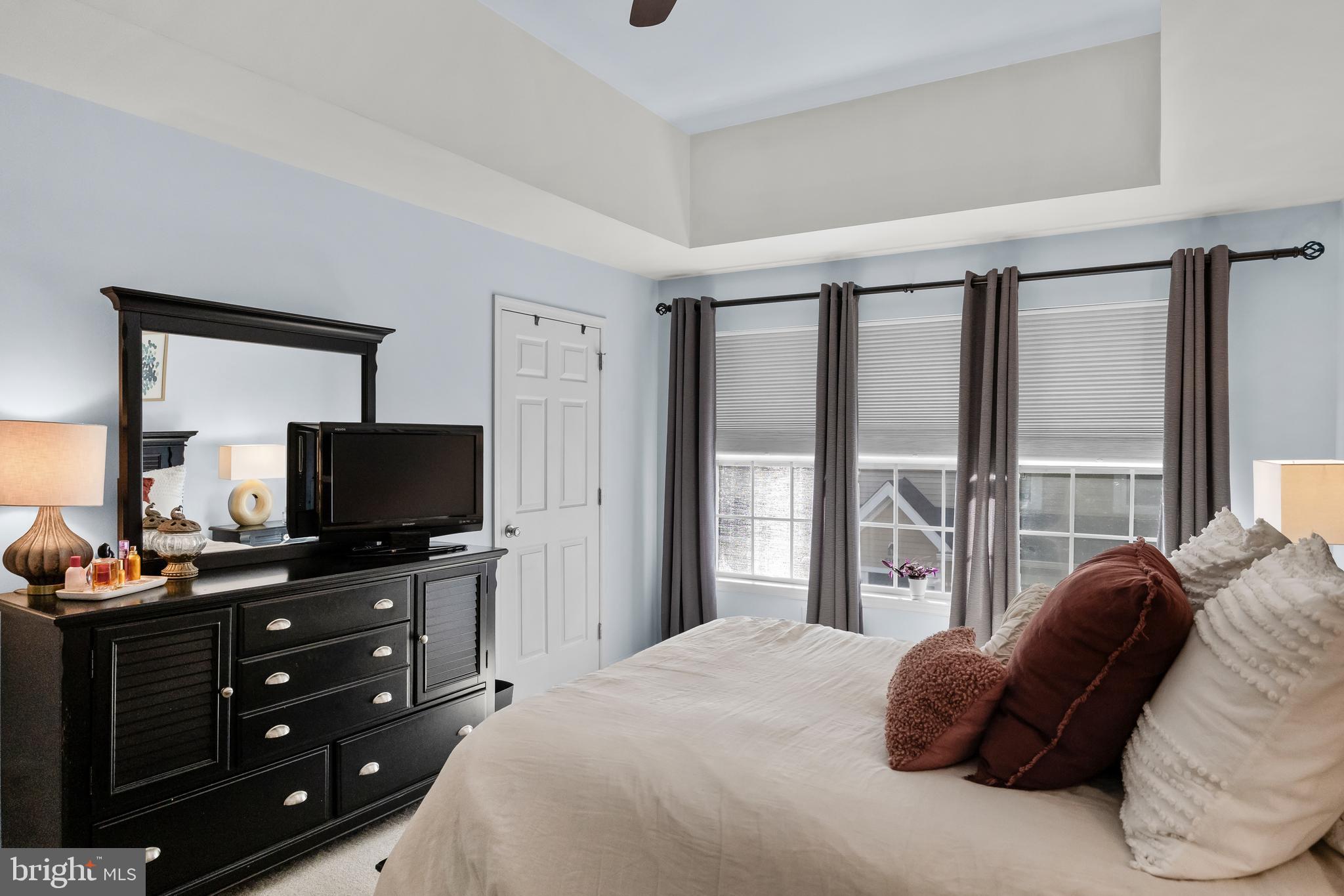 5301 Baltimore DRIVE