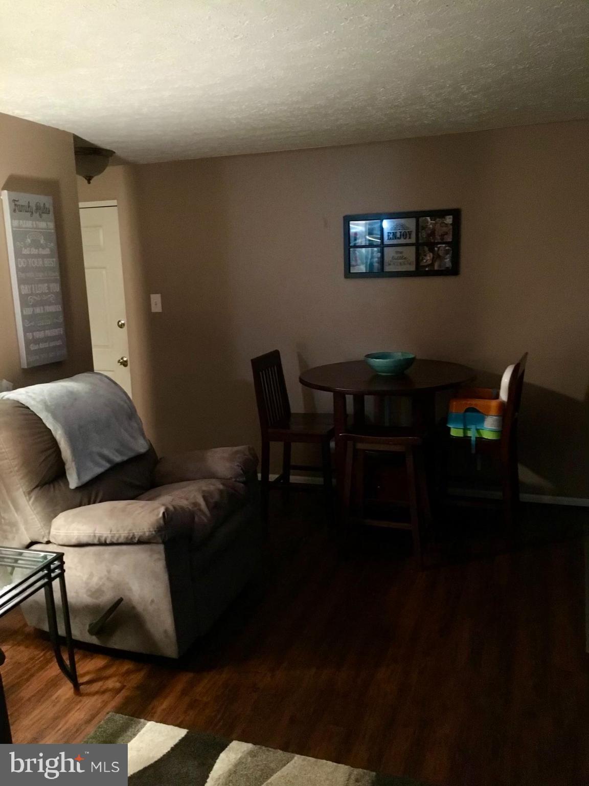 5 Teaberry COURT