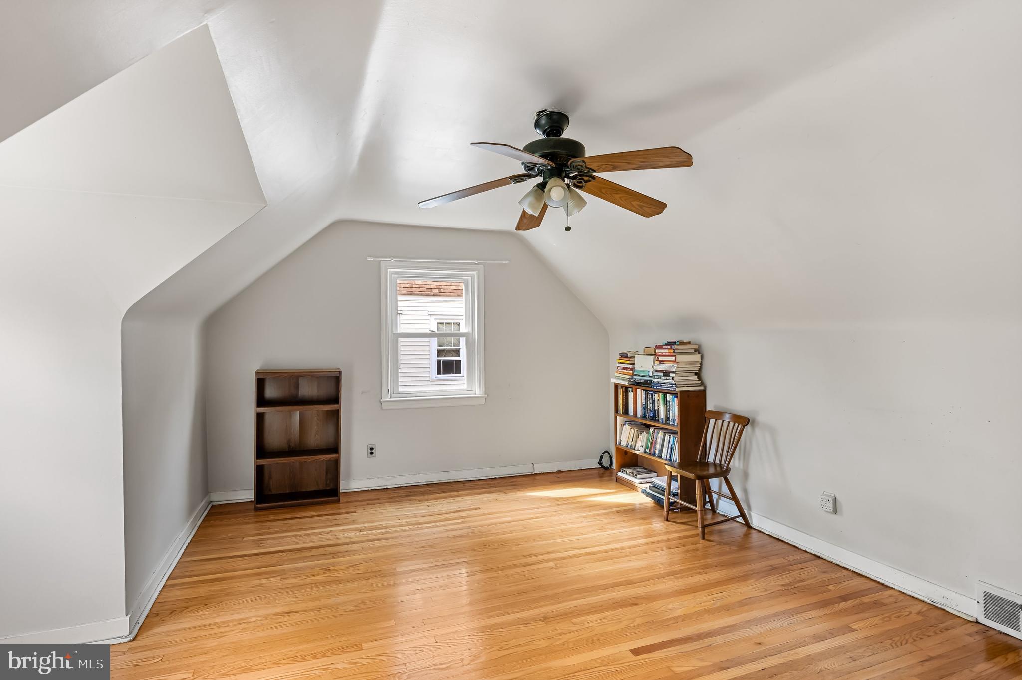 410 W 3RD STREET