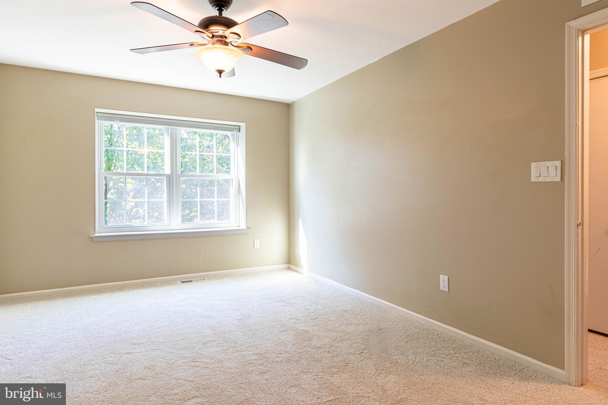 707 Oswego Ct