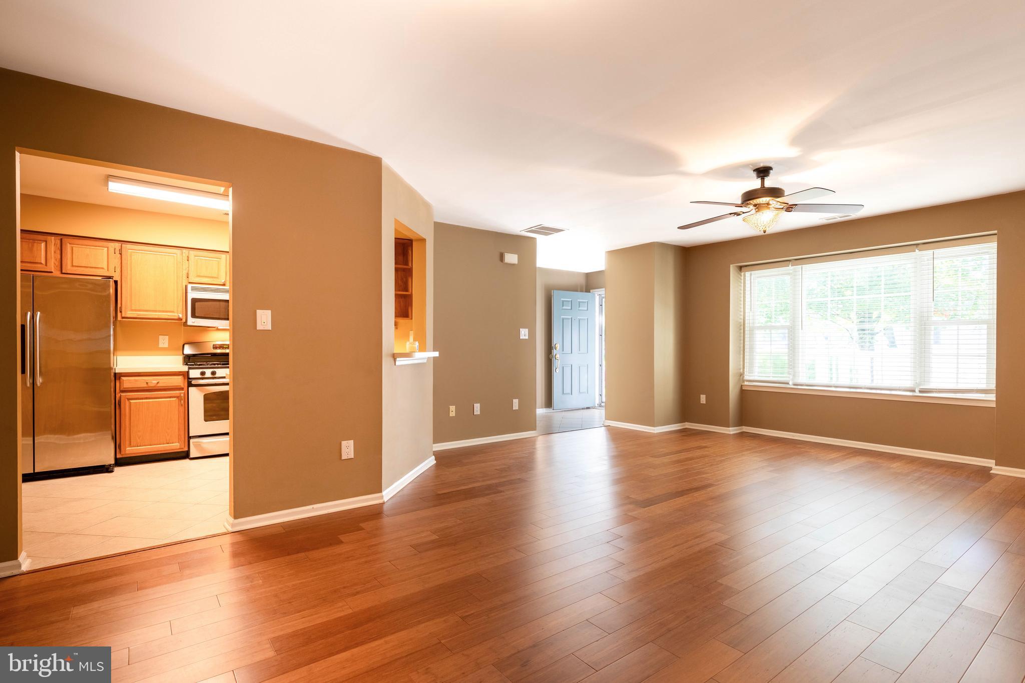 707 Oswego Ct
