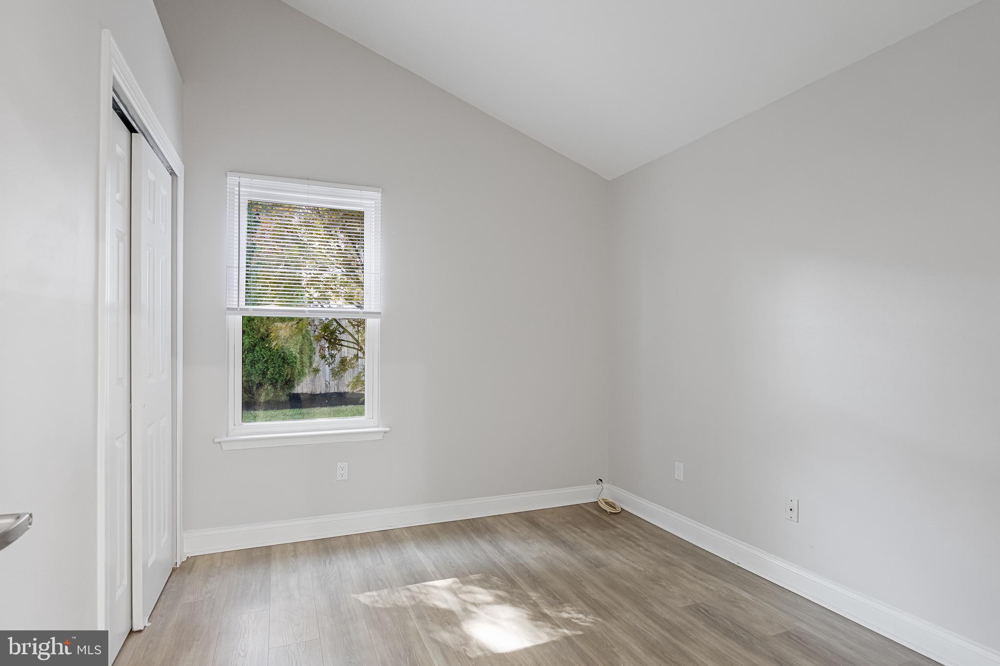 28 Birchwood DRIVE