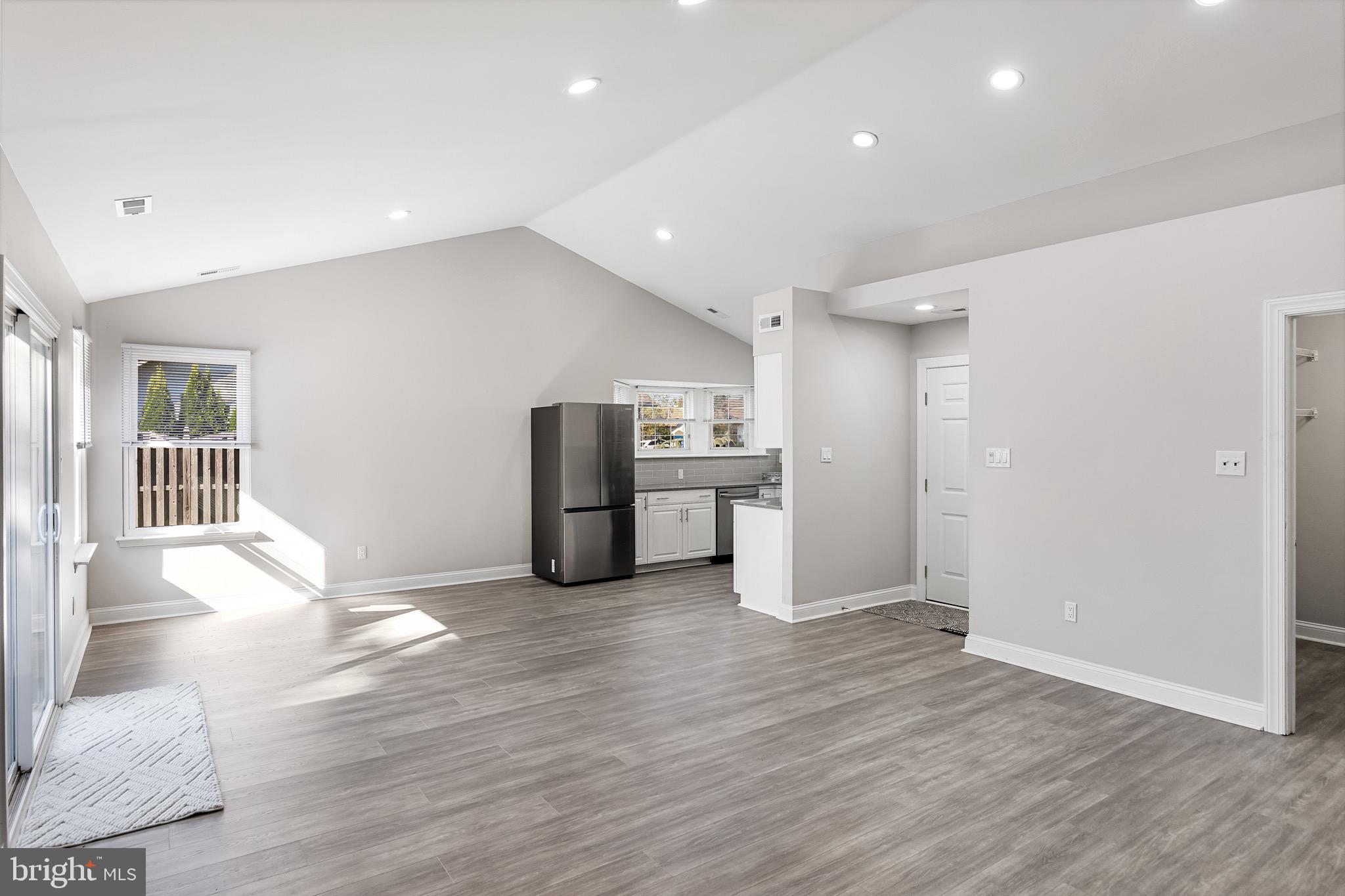 28 Birchwood DRIVE