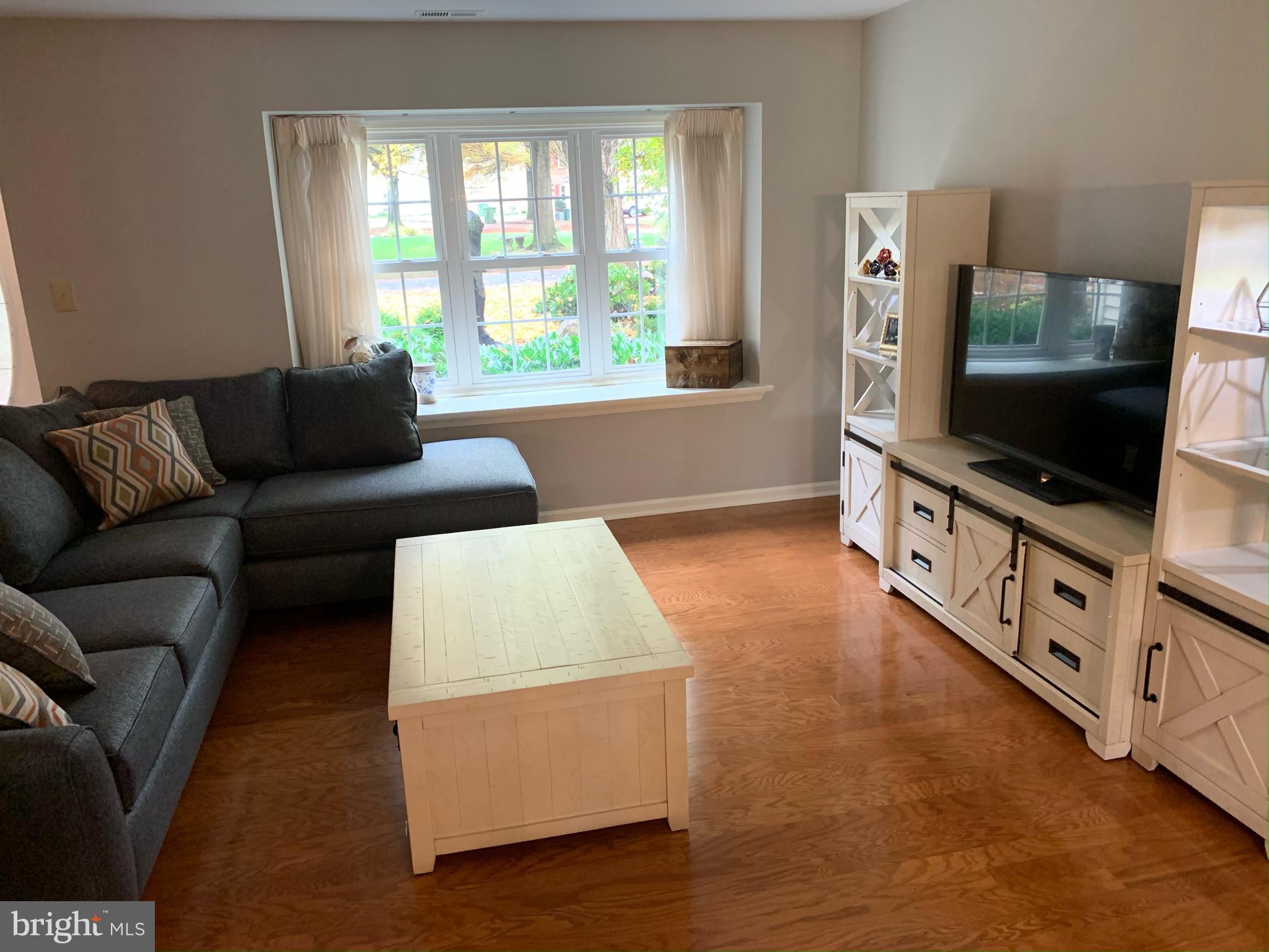 4 Whitemarsh COURT