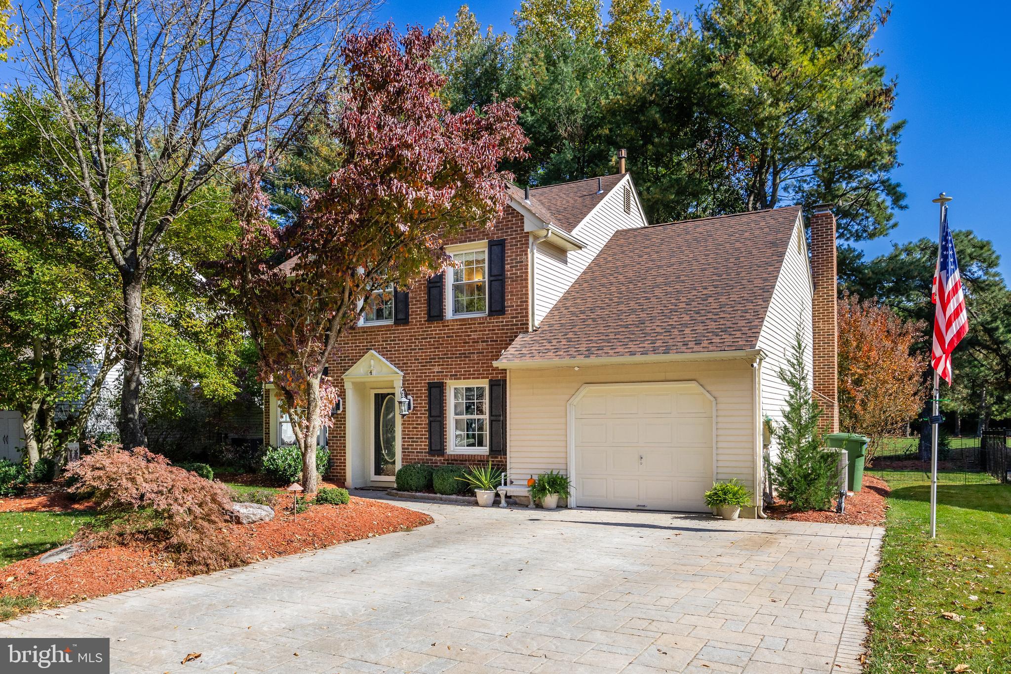 4 Whitemarsh COURT
