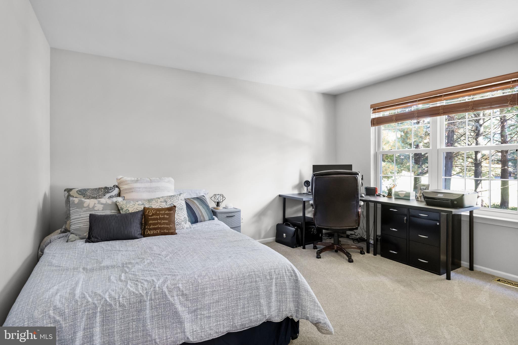 4 Whitemarsh COURT