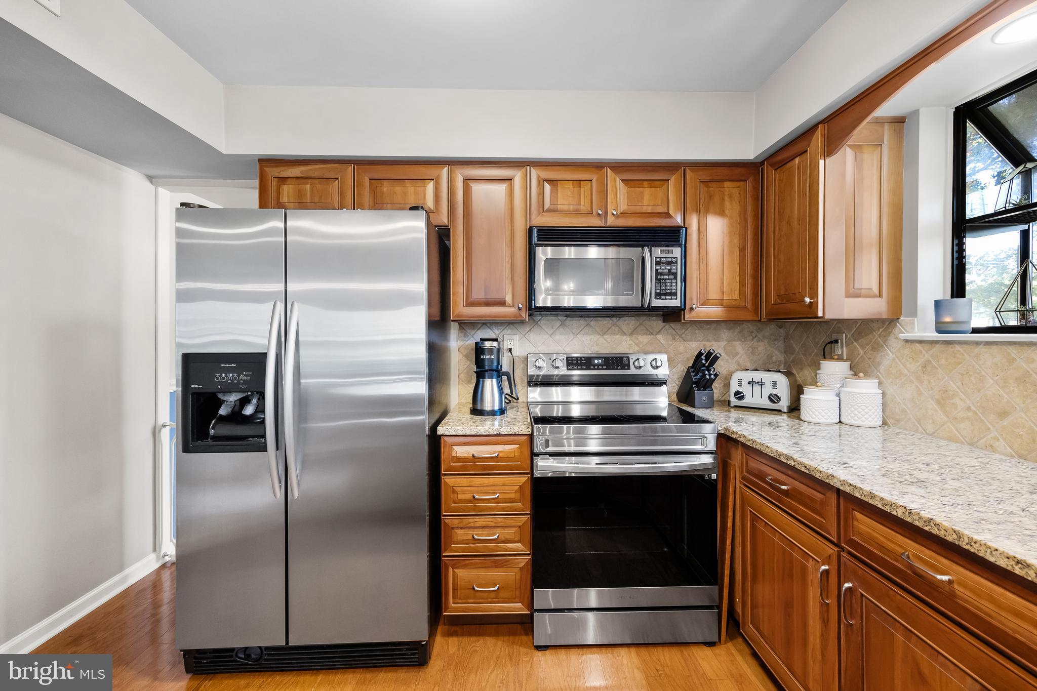 4 Whitemarsh COURT