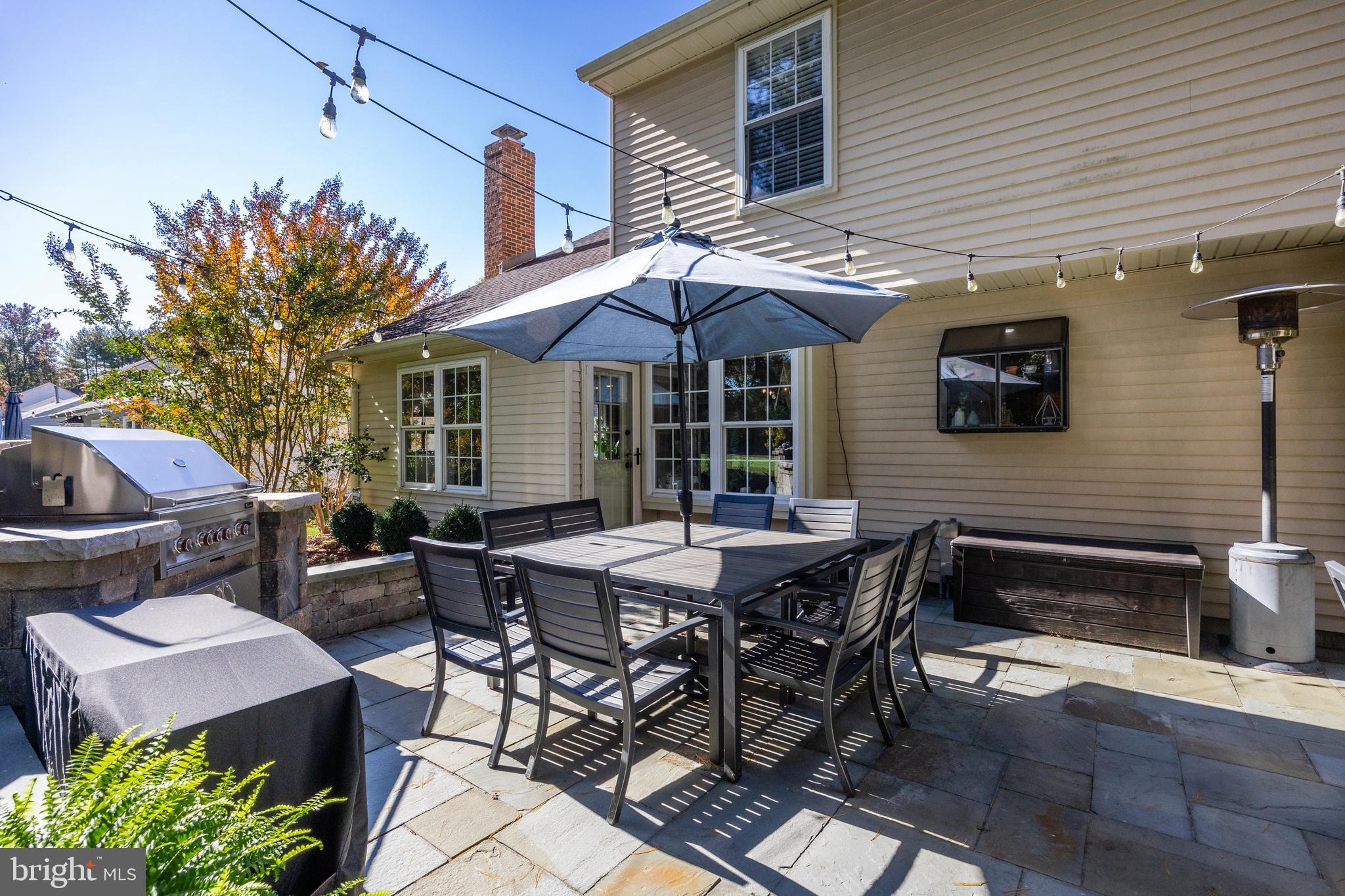 4 Whitemarsh COURT